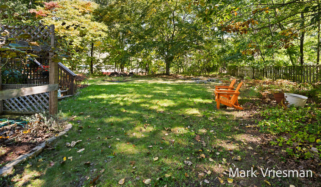 1032 W Barney Avenue Muskegon MI 49441