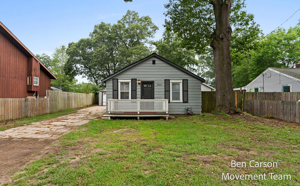 2891 Bailey Street Norton Shores MI 49444