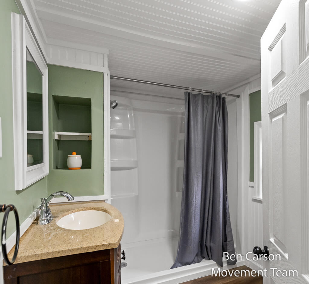 2891 Bailey Street Norton Shores MI 49444
