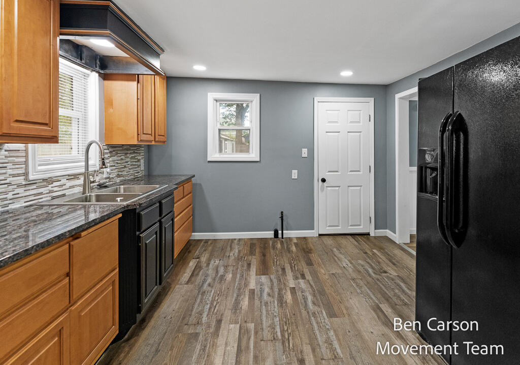 2891 Bailey Street Norton Shores MI 49444