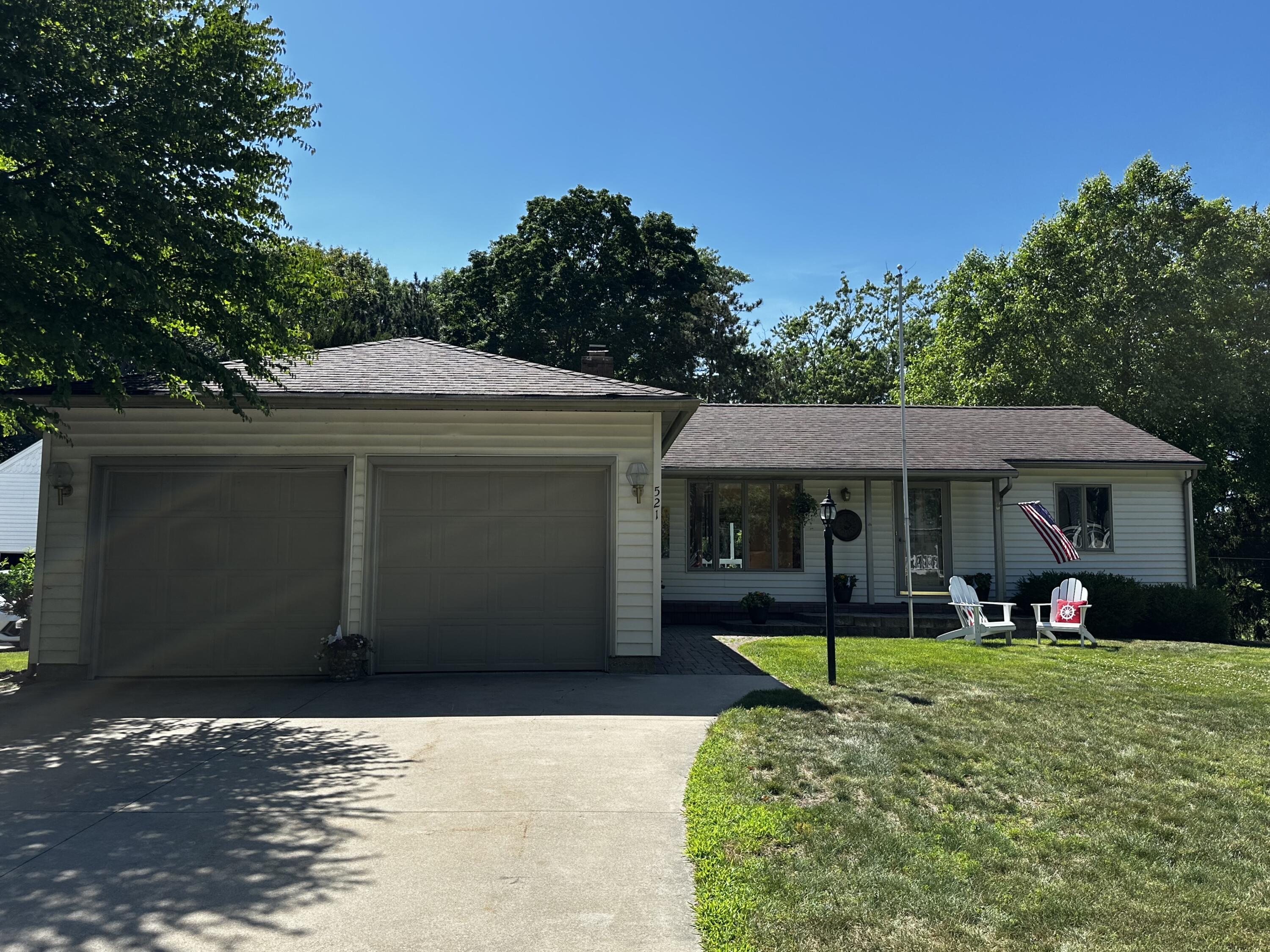 521 Leggat Street Grand Haven MI 49417