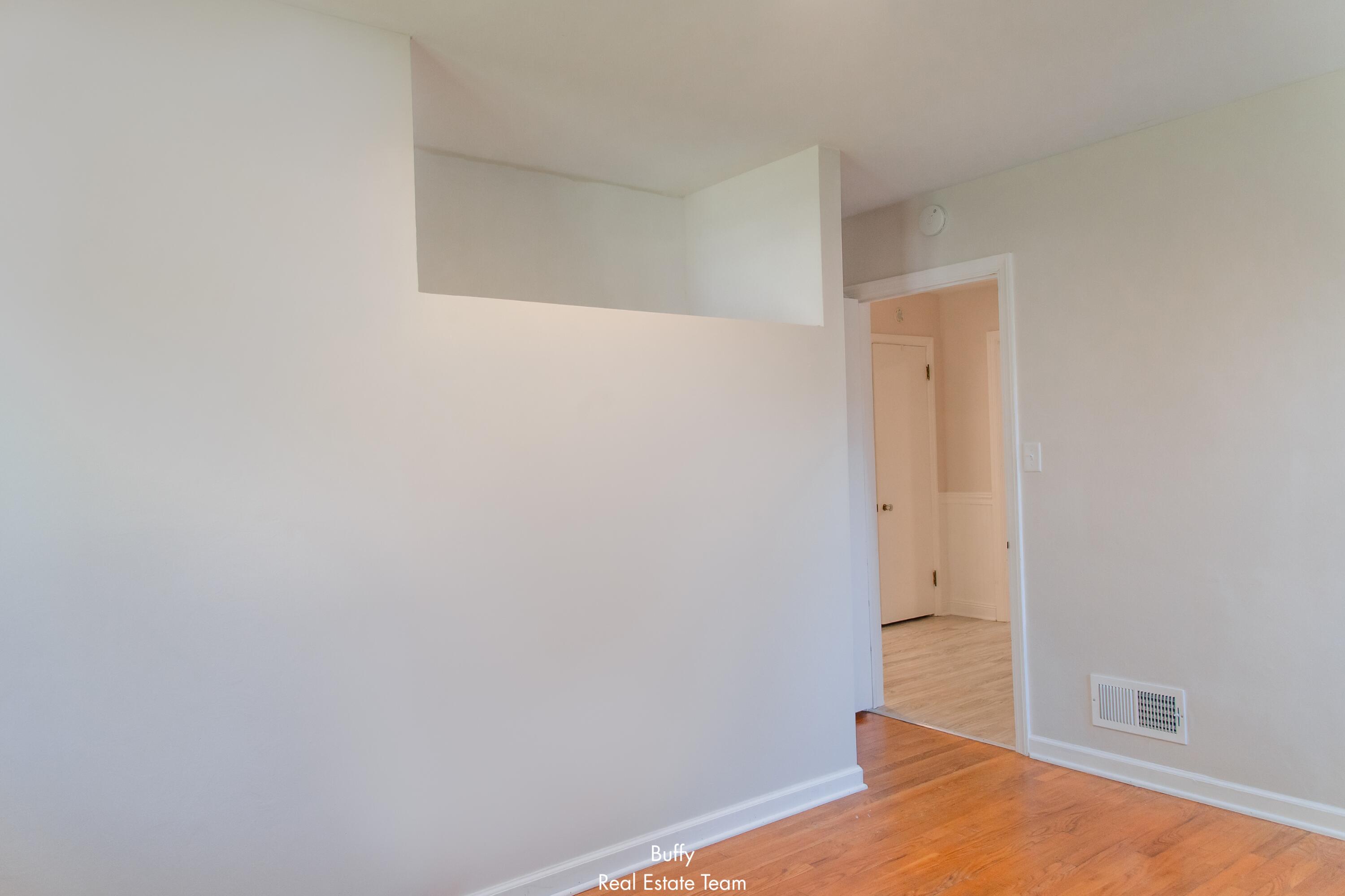 521 Leggat Street Grand Haven MI 49417