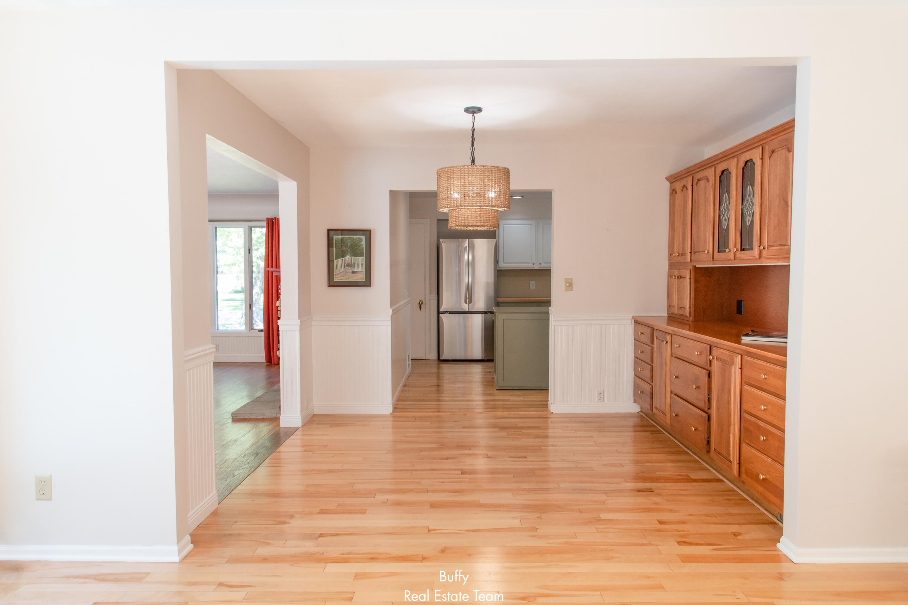 521 Leggat Street Grand Haven MI 49417