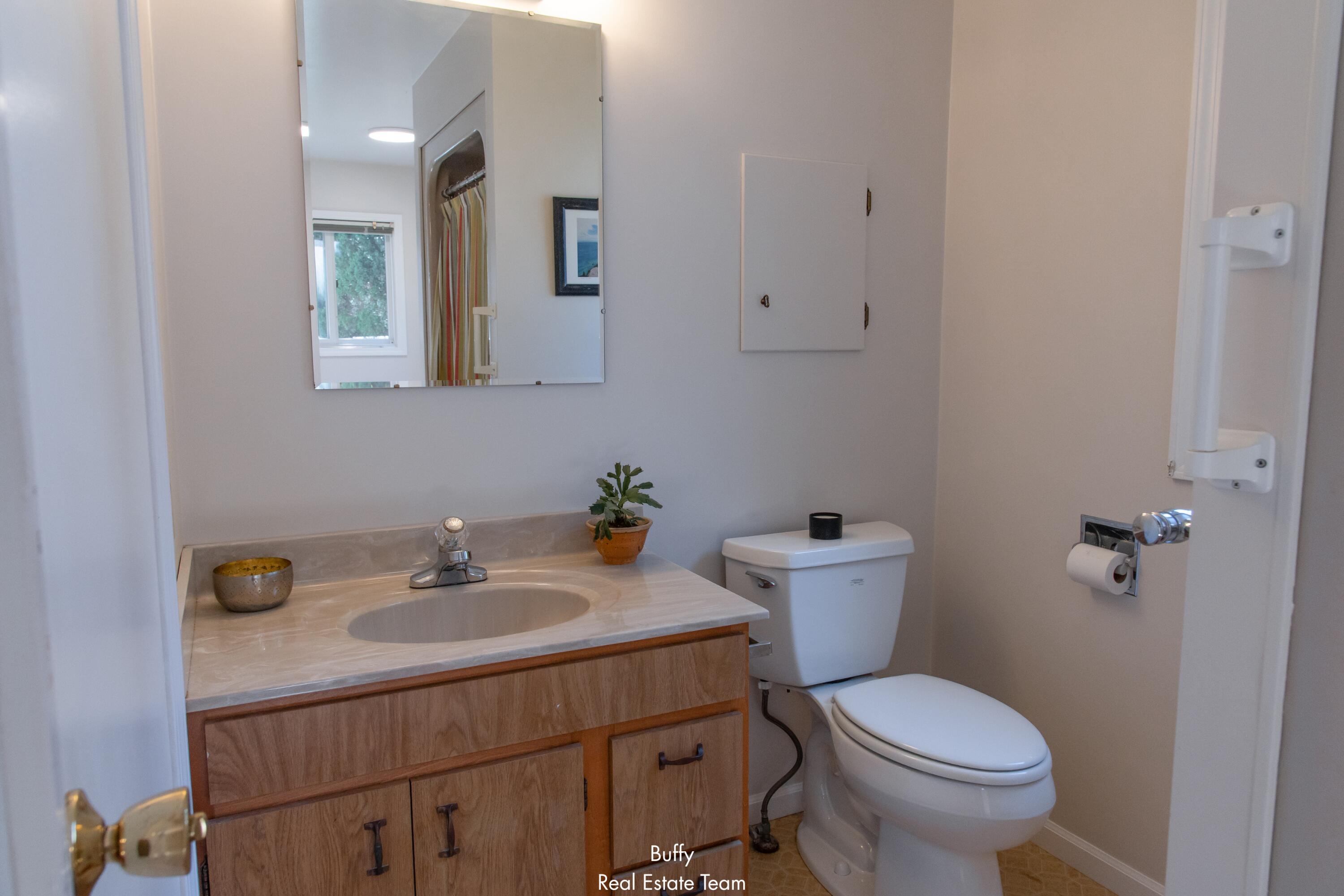 521 Leggat Street Grand Haven MI 49417