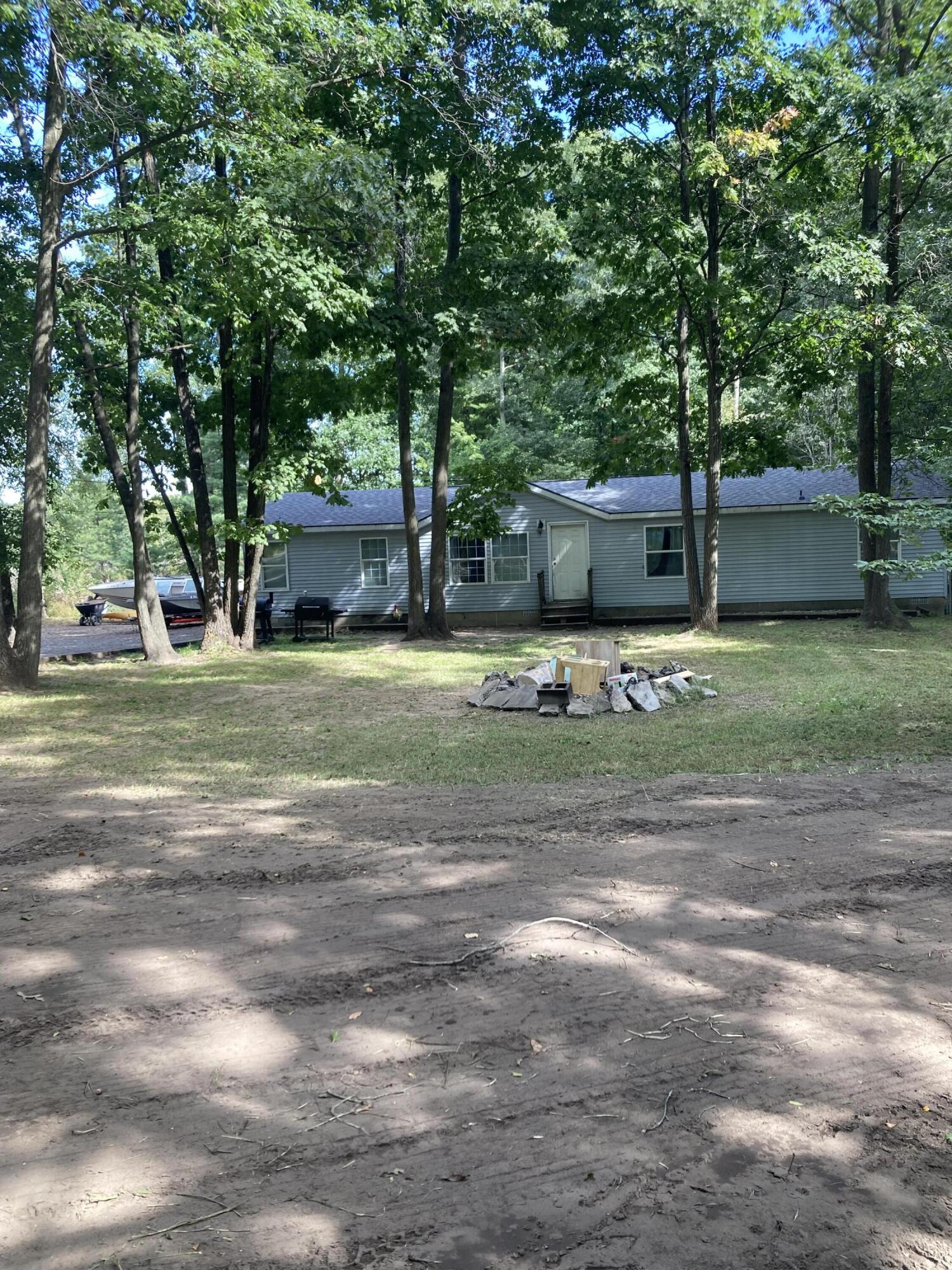 1890 Paul Street Muskegon MI 49445