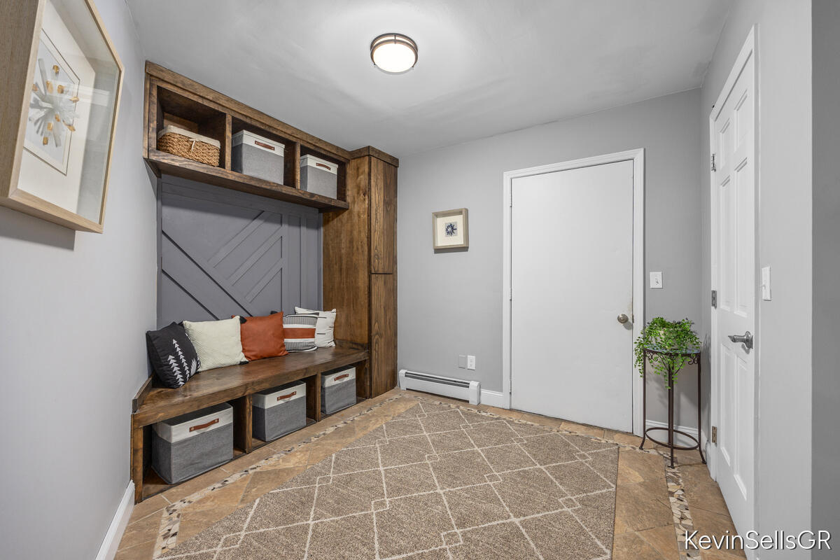 7710 Cascade Pines Drive SE Grand Rapids MI 49546
