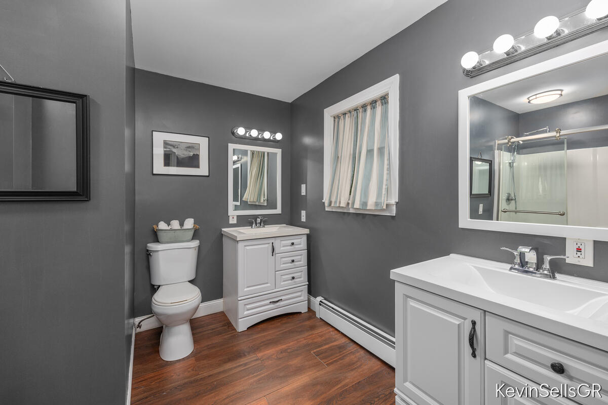 7710 Cascade Pines Drive SE Grand Rapids MI 49546