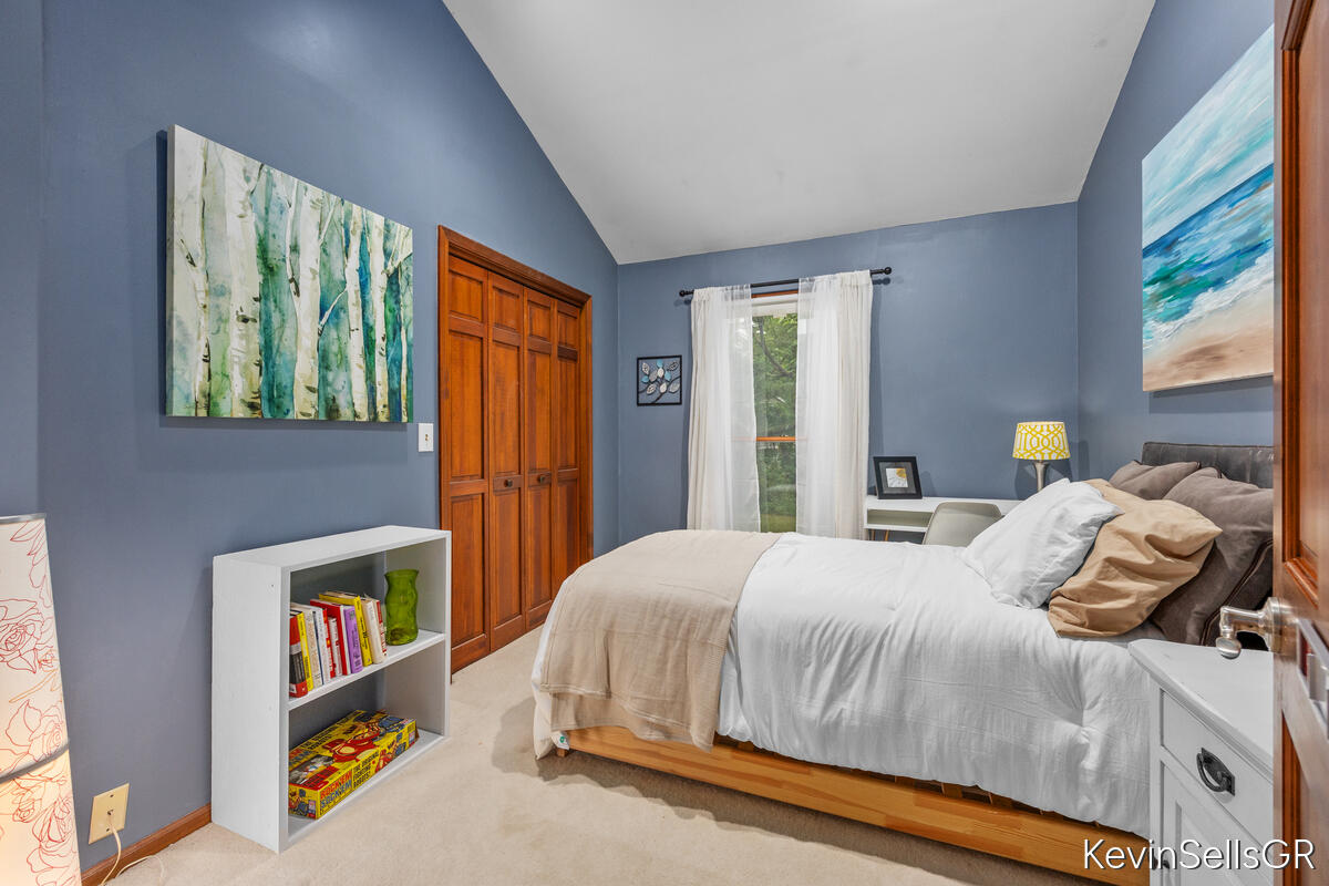 7710 Cascade Pines Drive SE Grand Rapids MI 49546