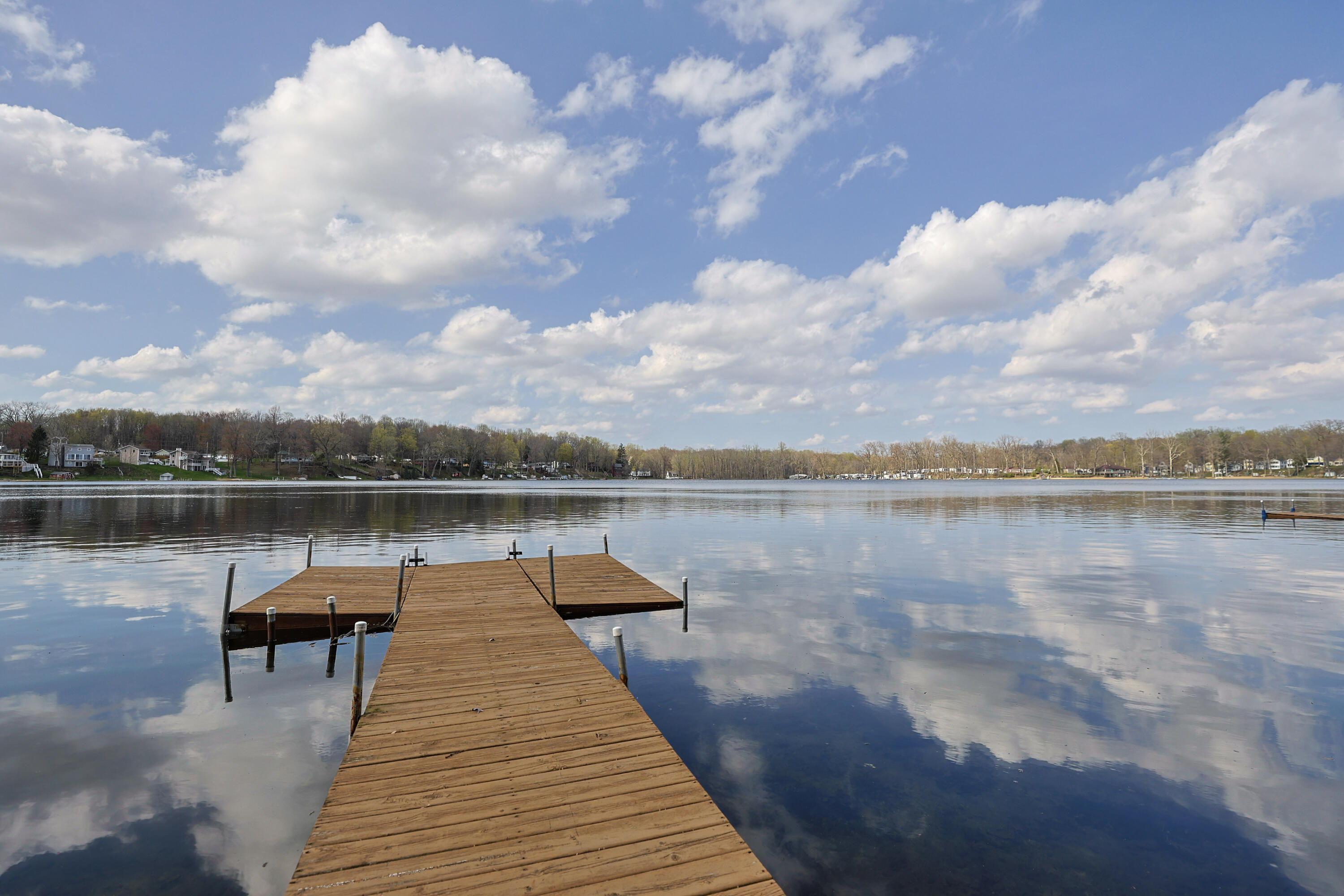 15899 Lakeview Drive Buchanan MI 49107