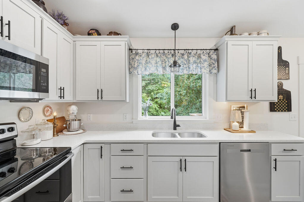 919 Armintrout Ridge Court Allegan MI 49010
