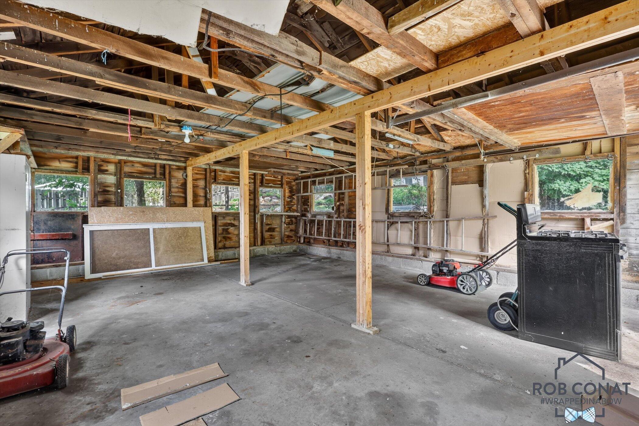1662 Bristol Avenue NW Grand Rapids MI 49504