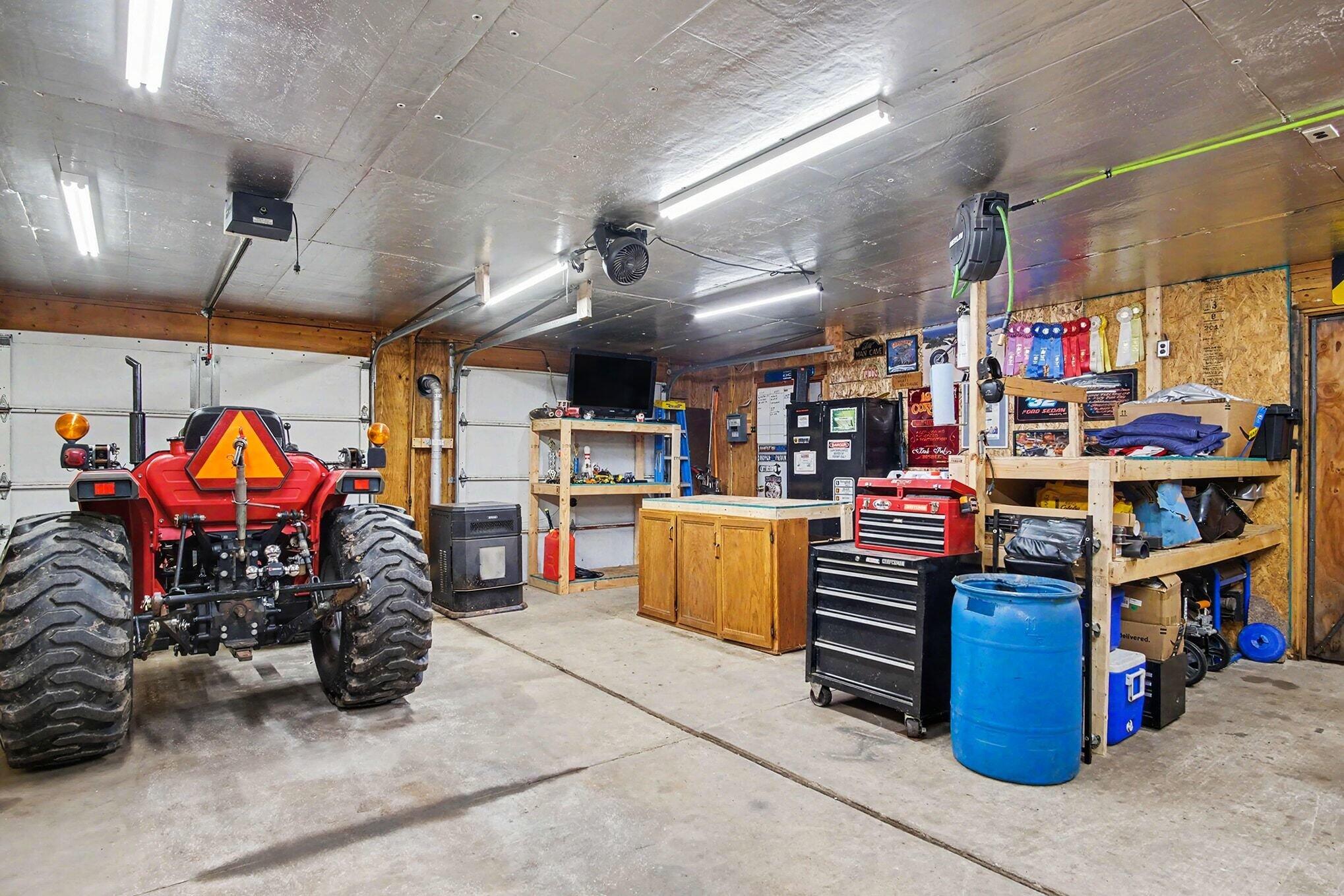 1229 Maplerow Avenue NW Grand Rapids MI 49534