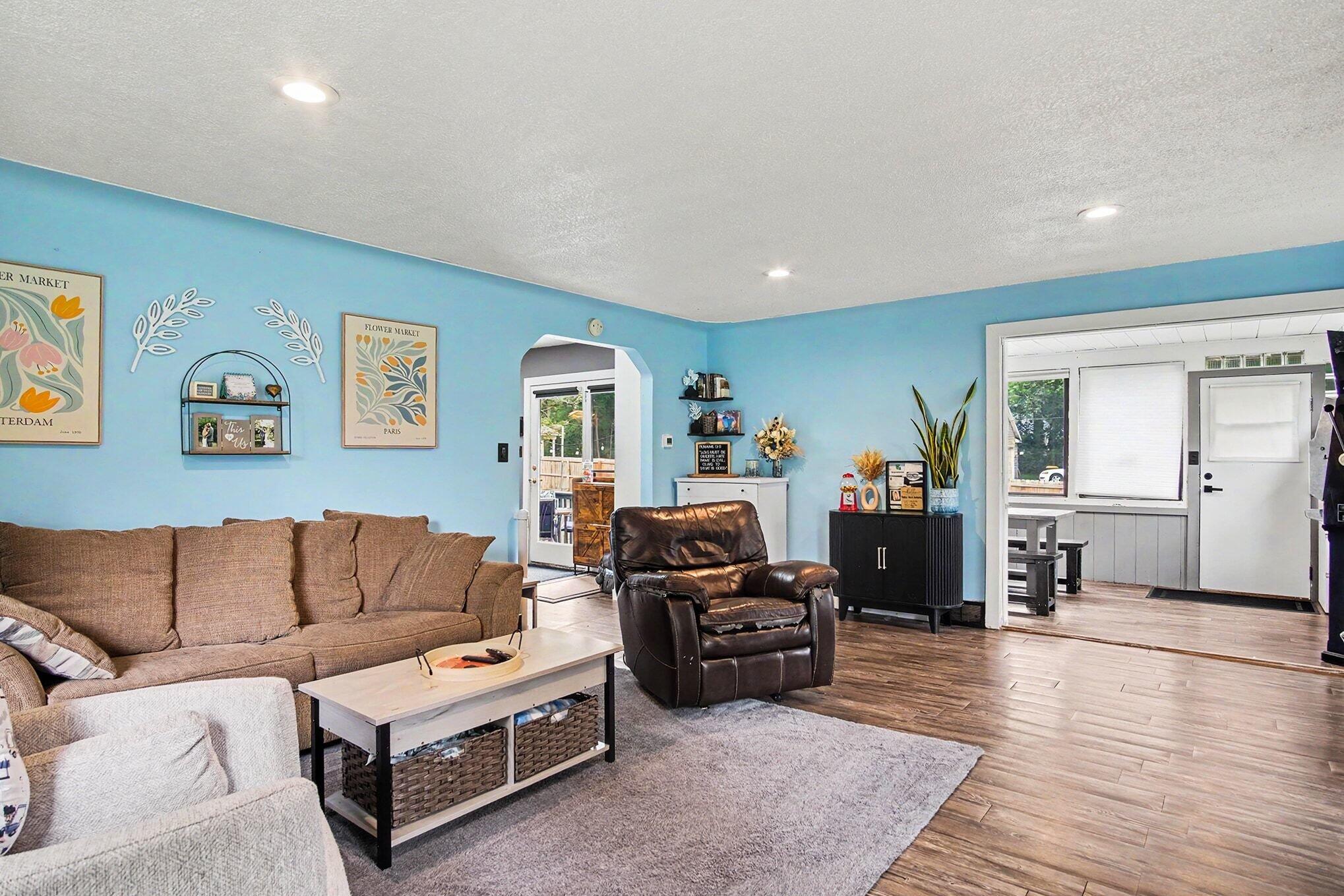 1229 Maplerow Avenue NW Grand Rapids MI 49534