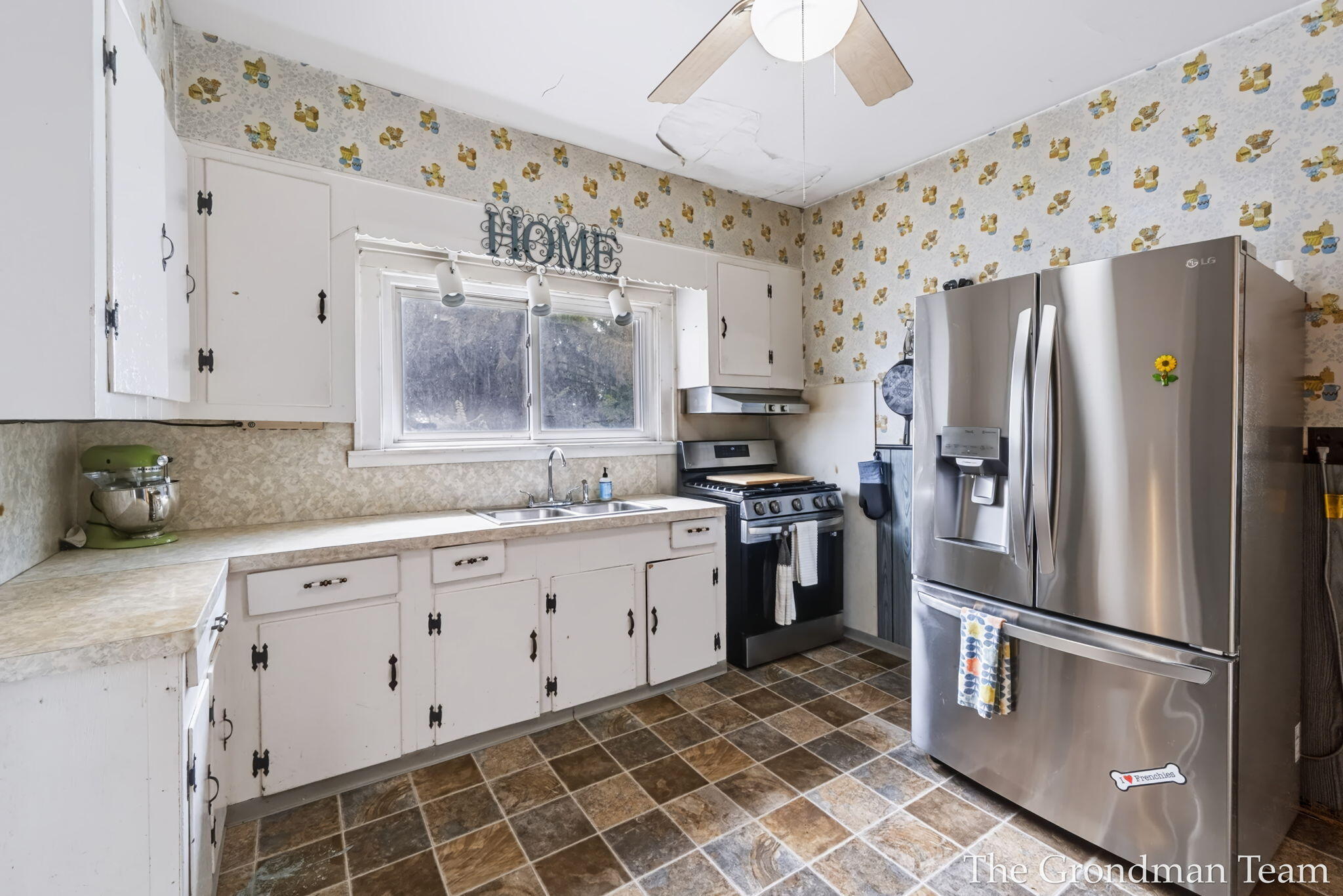 513 Spring Avenue NE Grand Rapids MI 49503