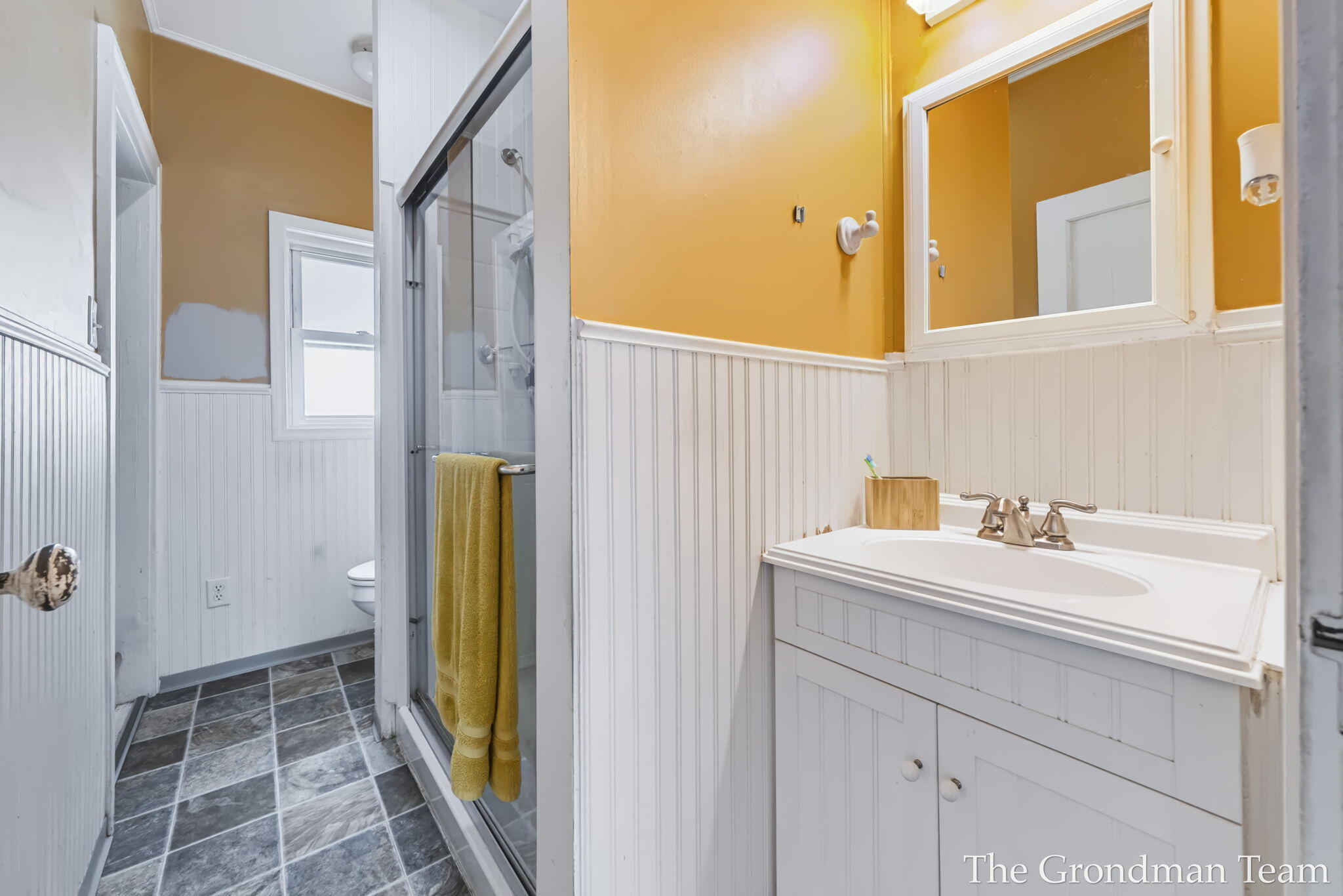 513 Spring Avenue NE Grand Rapids MI 49503