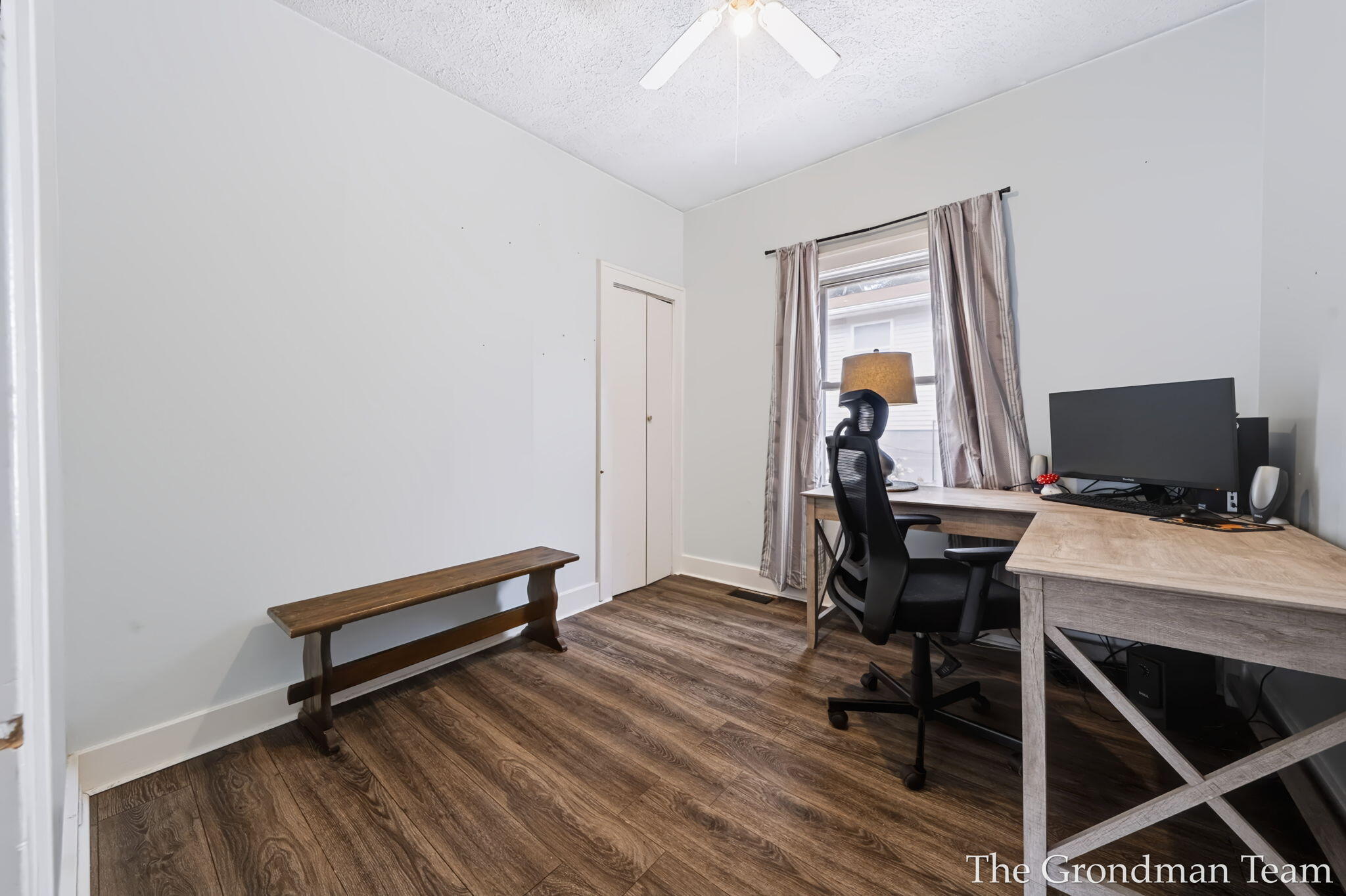 513 Spring Avenue NE Grand Rapids MI 49503