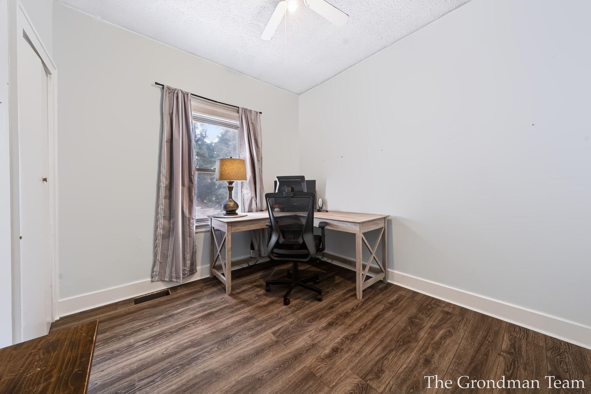 513 Spring Avenue NE Grand Rapids MI 49503