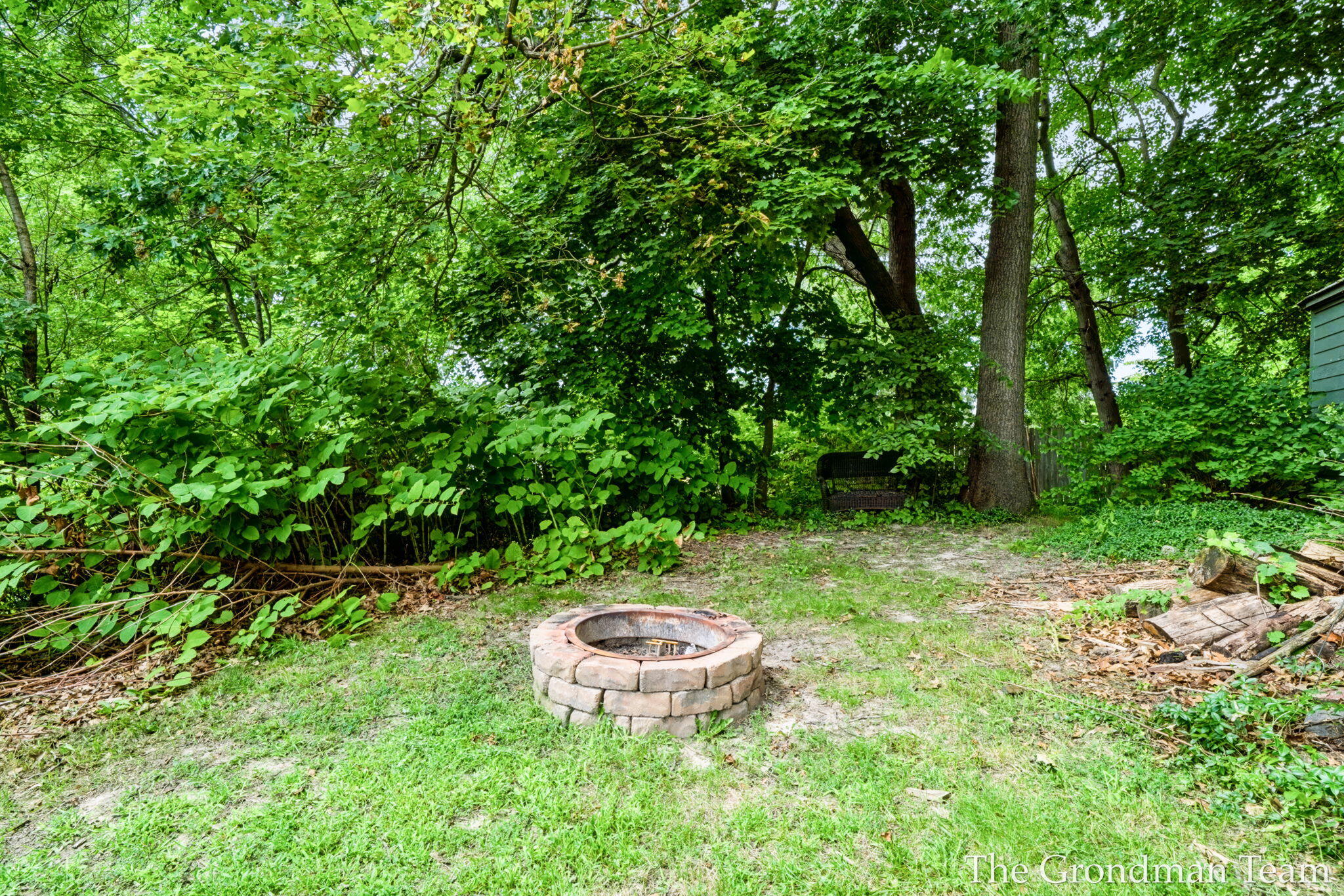 513 Spring Avenue NE Grand Rapids MI 49503