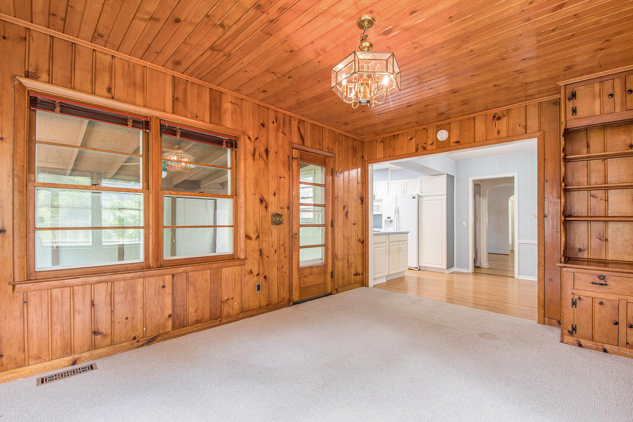 1041 Keneberry Way SE East Grand Rapids MI 49506