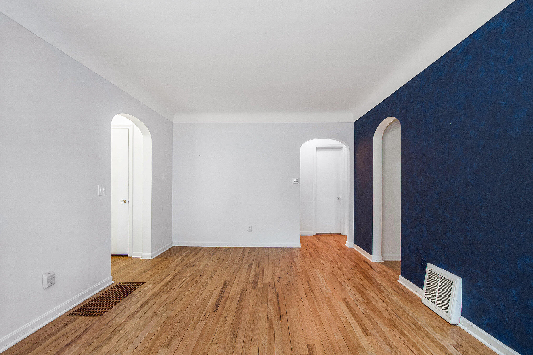 1041 Keneberry Way SE East Grand Rapids MI 49506