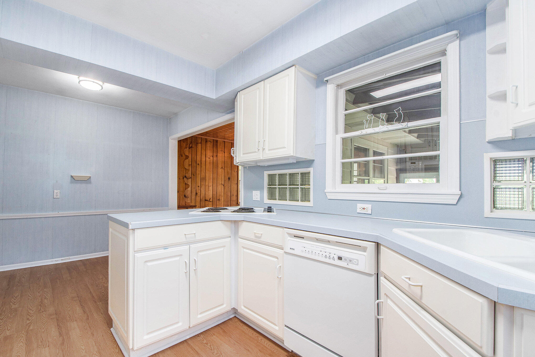 1041 Keneberry Way SE East Grand Rapids MI 49506