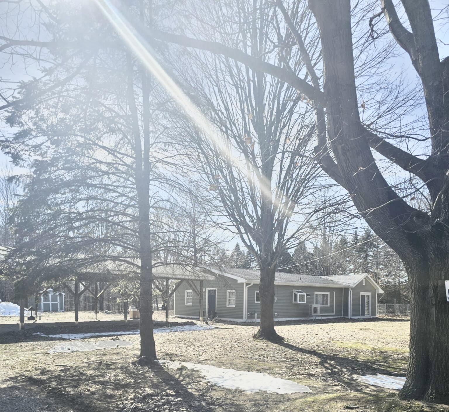 3060 Snyder Road Benton Harbor MI 49022
