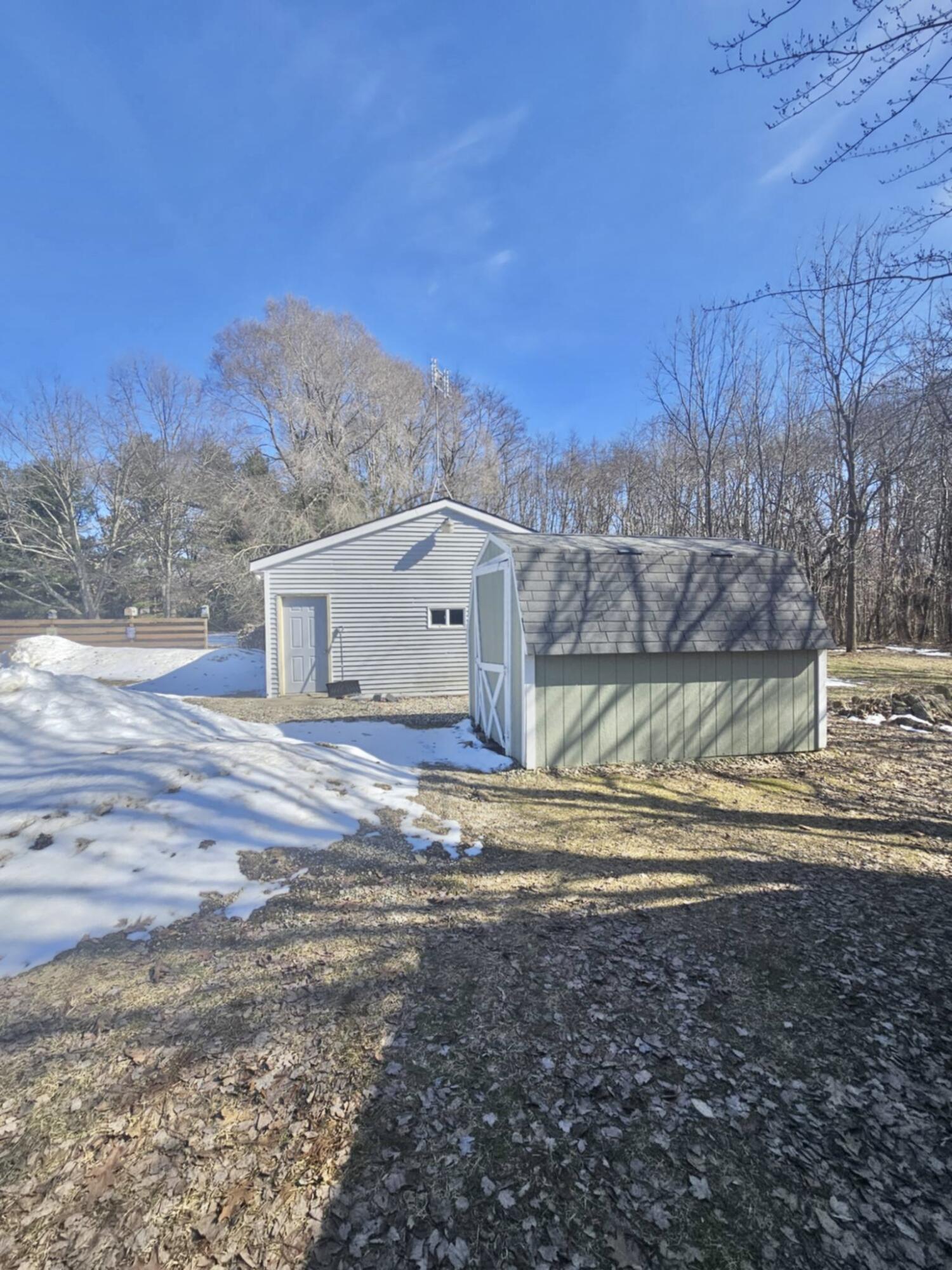 3060 Snyder Road Benton Harbor MI 49022