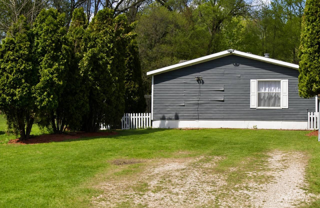 421 Fulton Street Buchanan MI 49107
