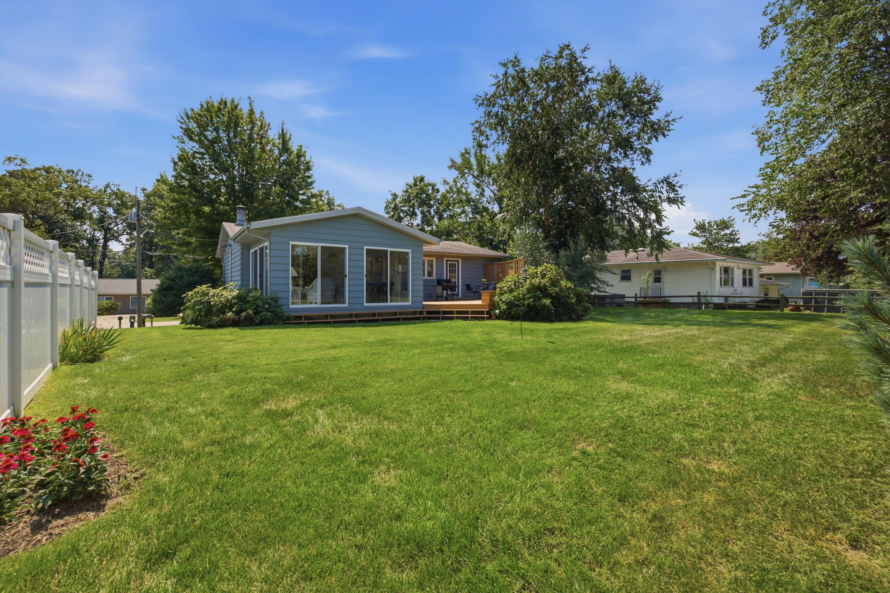 1326 W Water Street New Buffalo MI 49117