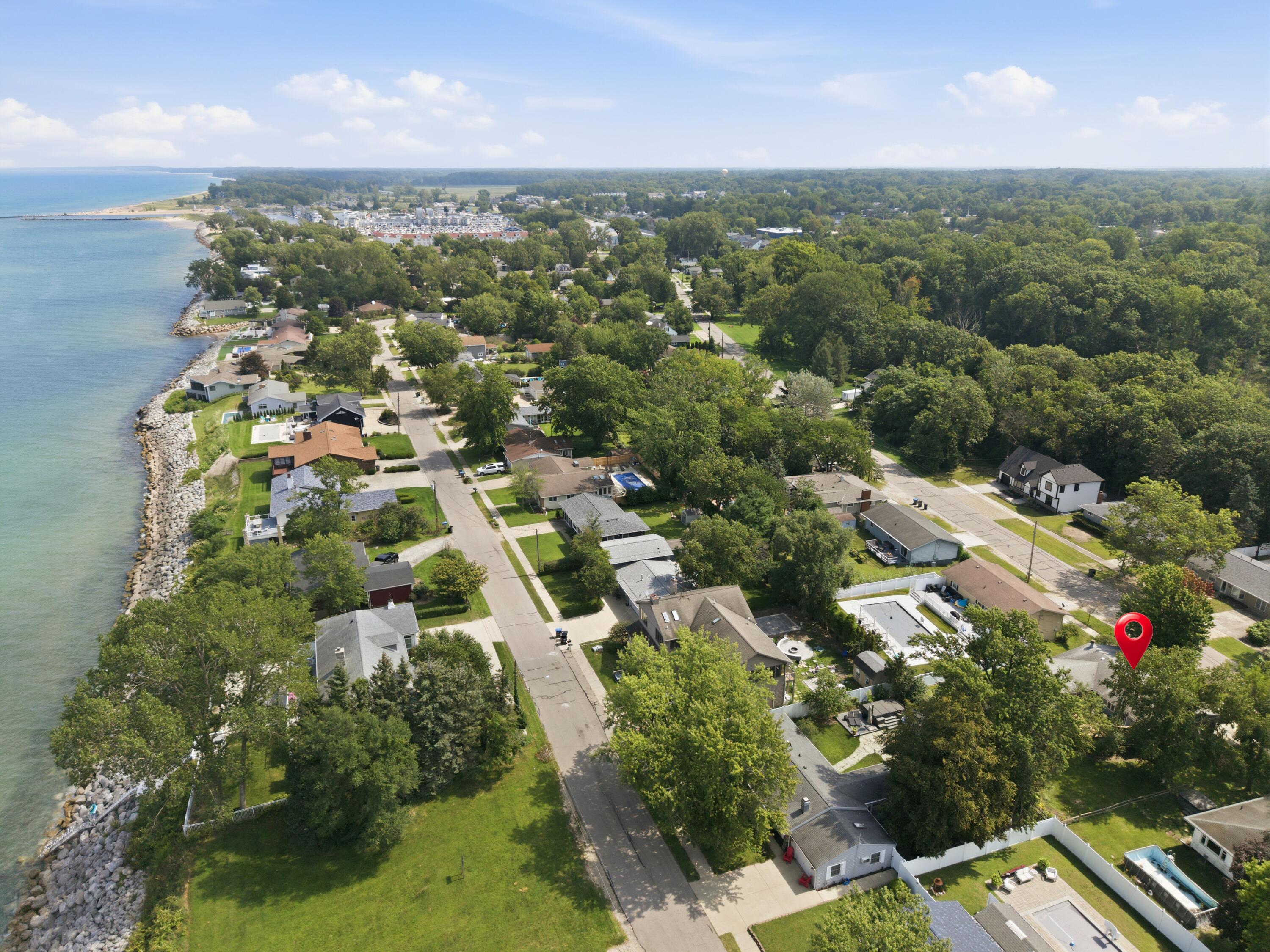 1326 W Water Street New Buffalo MI 49117