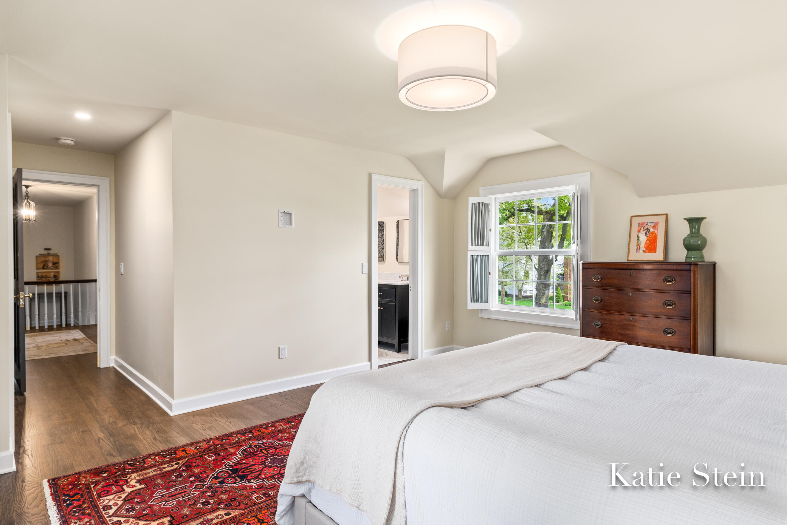 833 Gladstone Drive SE Grand Rapids MI 49506