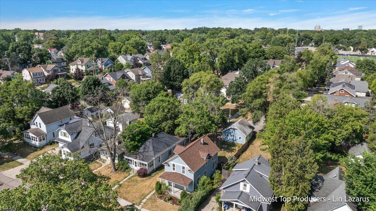 125 Mack Avenue NE Grand Rapids MI 49503