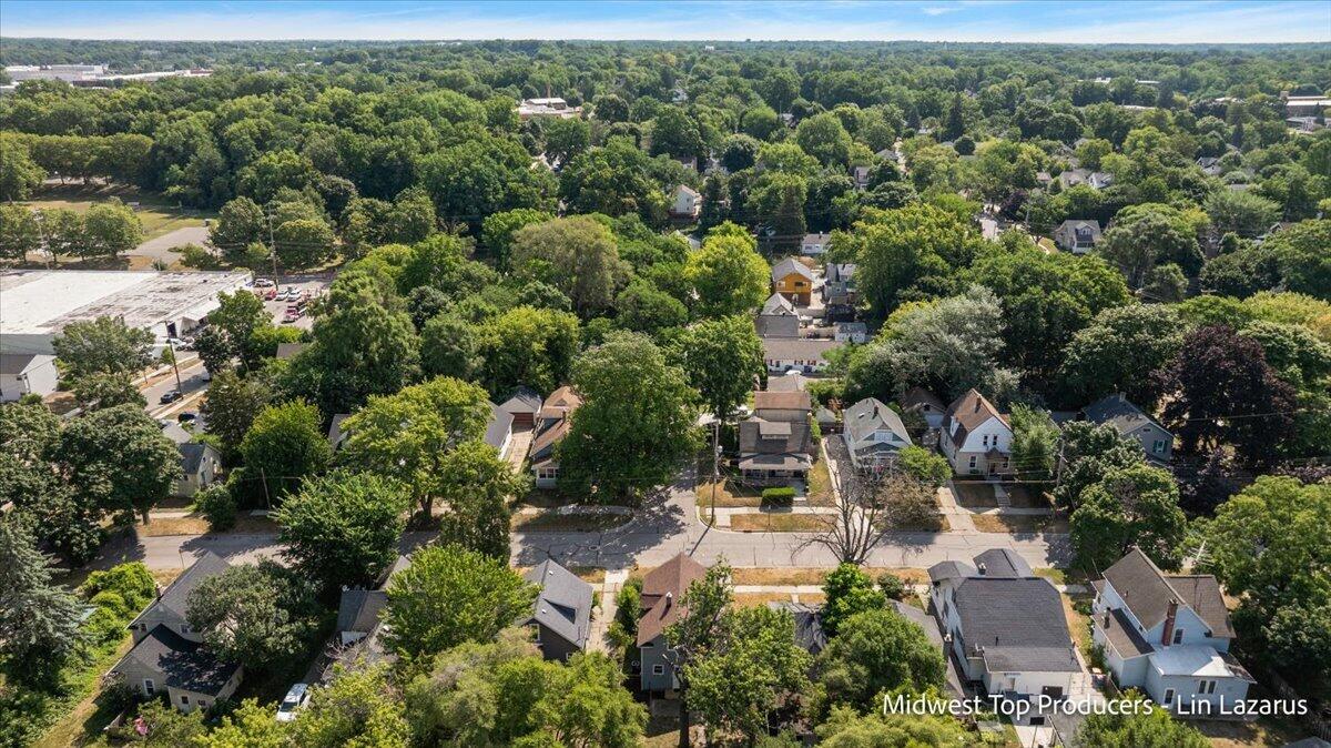 125 Mack Avenue NE Grand Rapids MI 49503