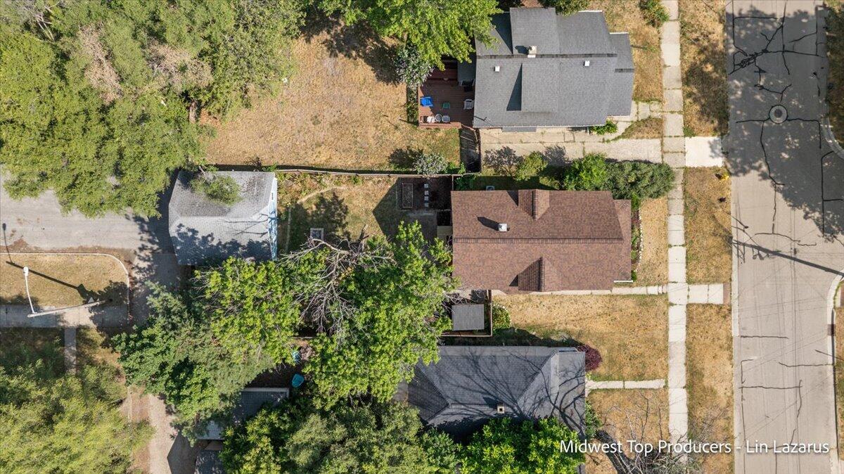 125 Mack Avenue NE Grand Rapids MI 49503