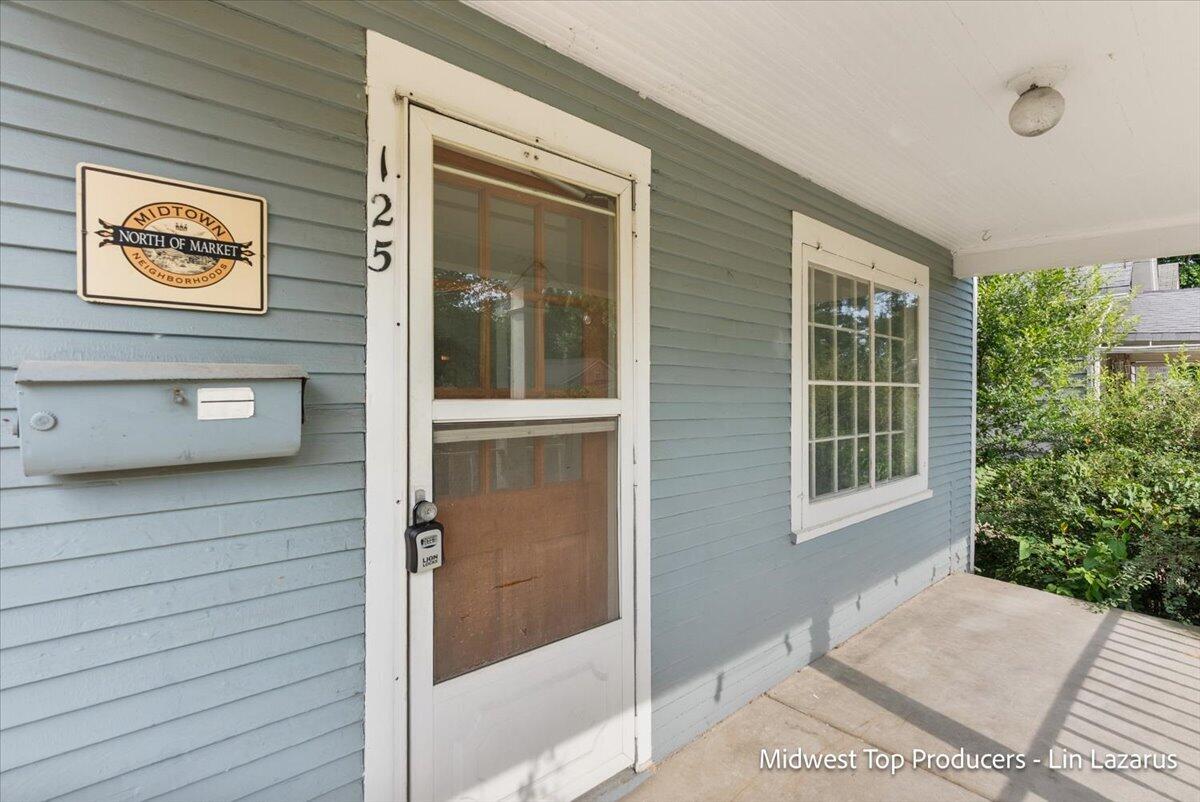 125 Mack Avenue NE Grand Rapids MI 49503