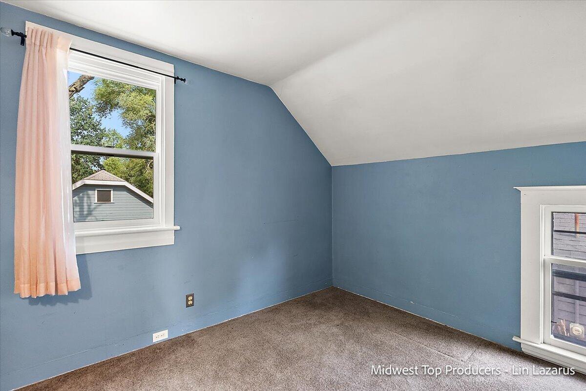 125 Mack Avenue NE Grand Rapids MI 49503
