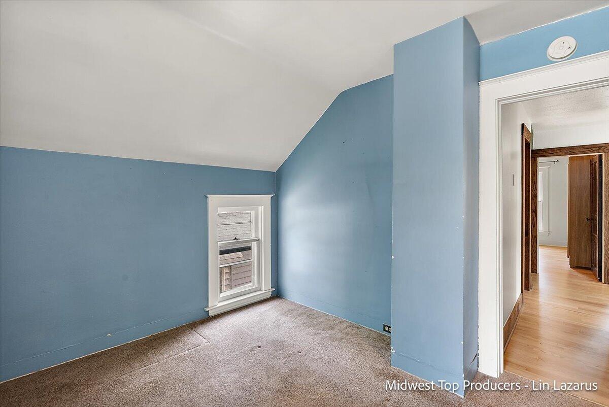 125 Mack Avenue NE Grand Rapids MI 49503