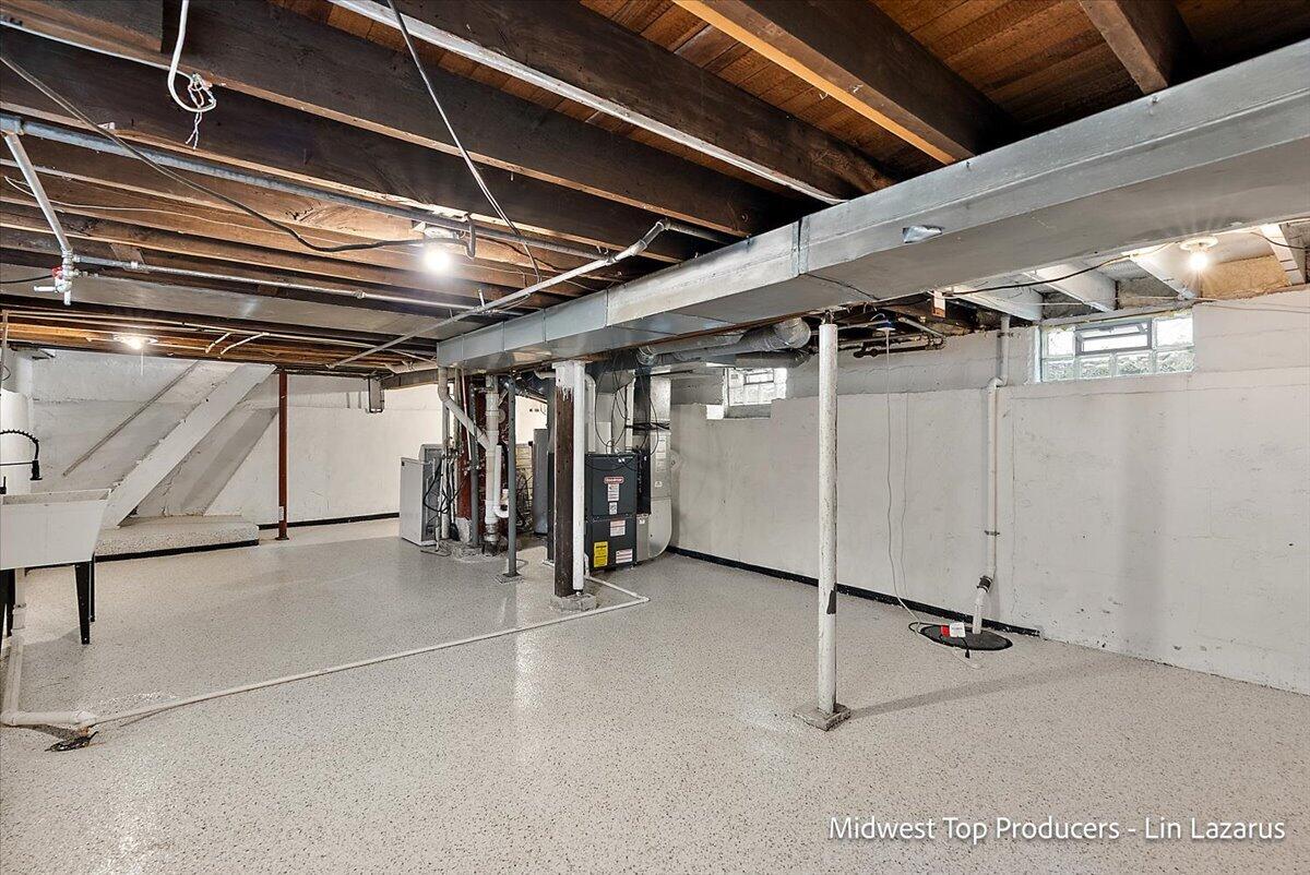 125 Mack Avenue NE Grand Rapids MI 49503