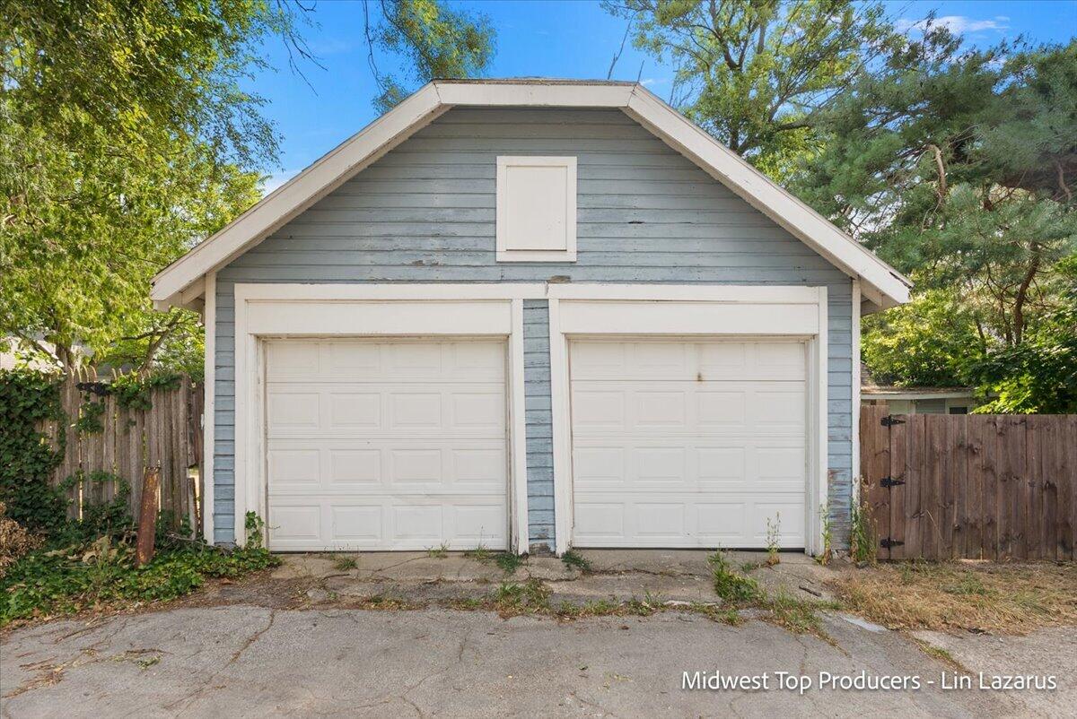 125 Mack Avenue NE Grand Rapids MI 49503