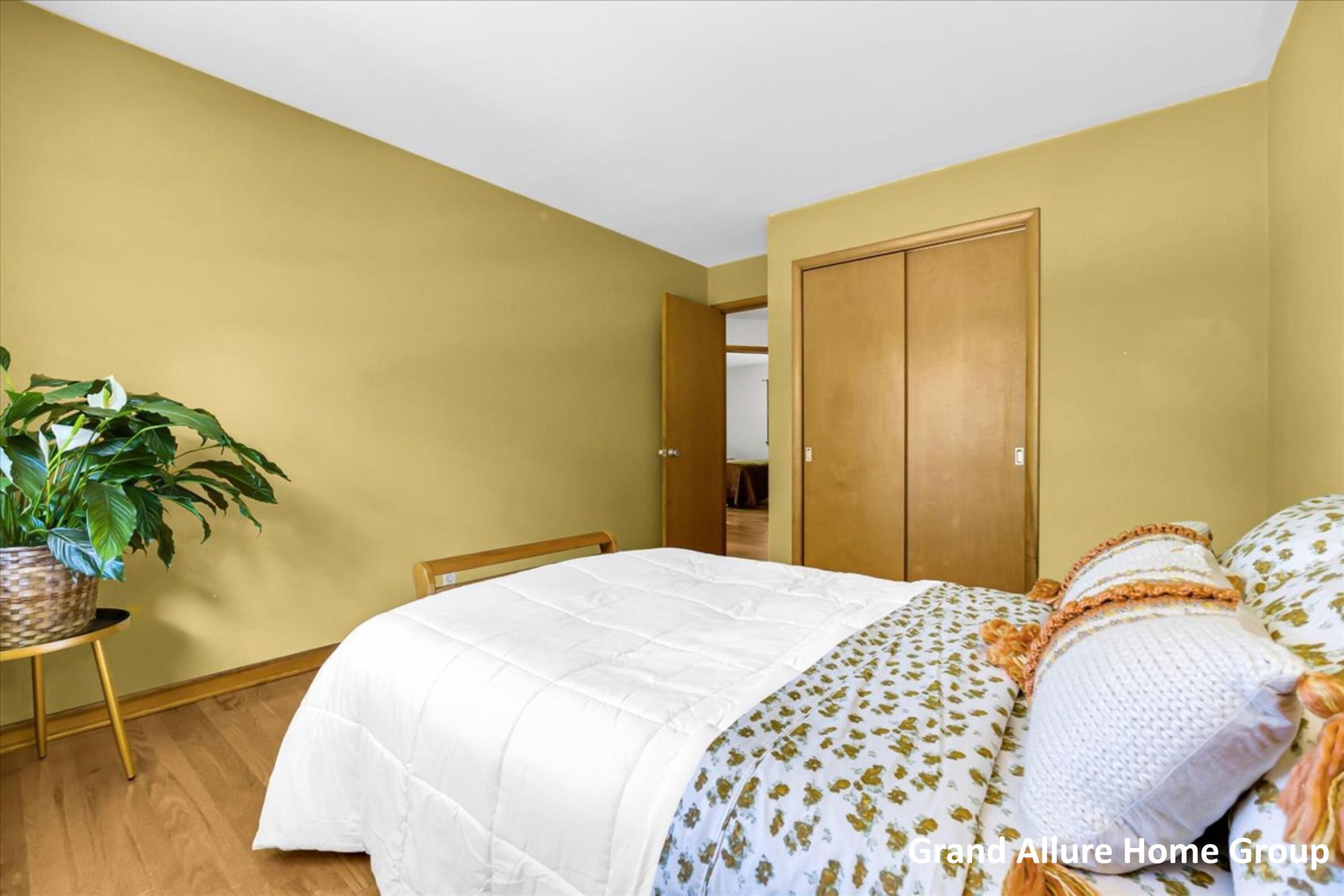 549 Sligh Boulevard NE Grand Rapids MI 49505