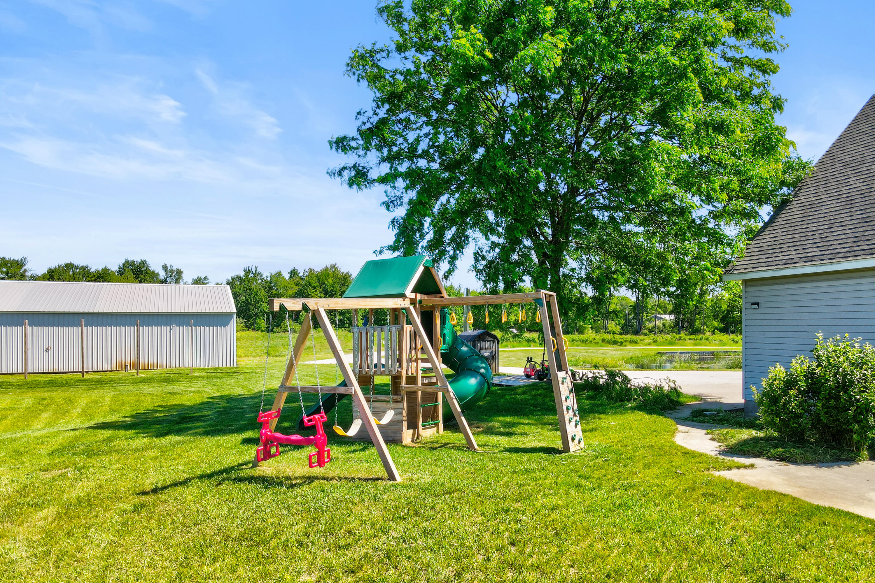 4763 Putnam Road Muskegon MI 49445