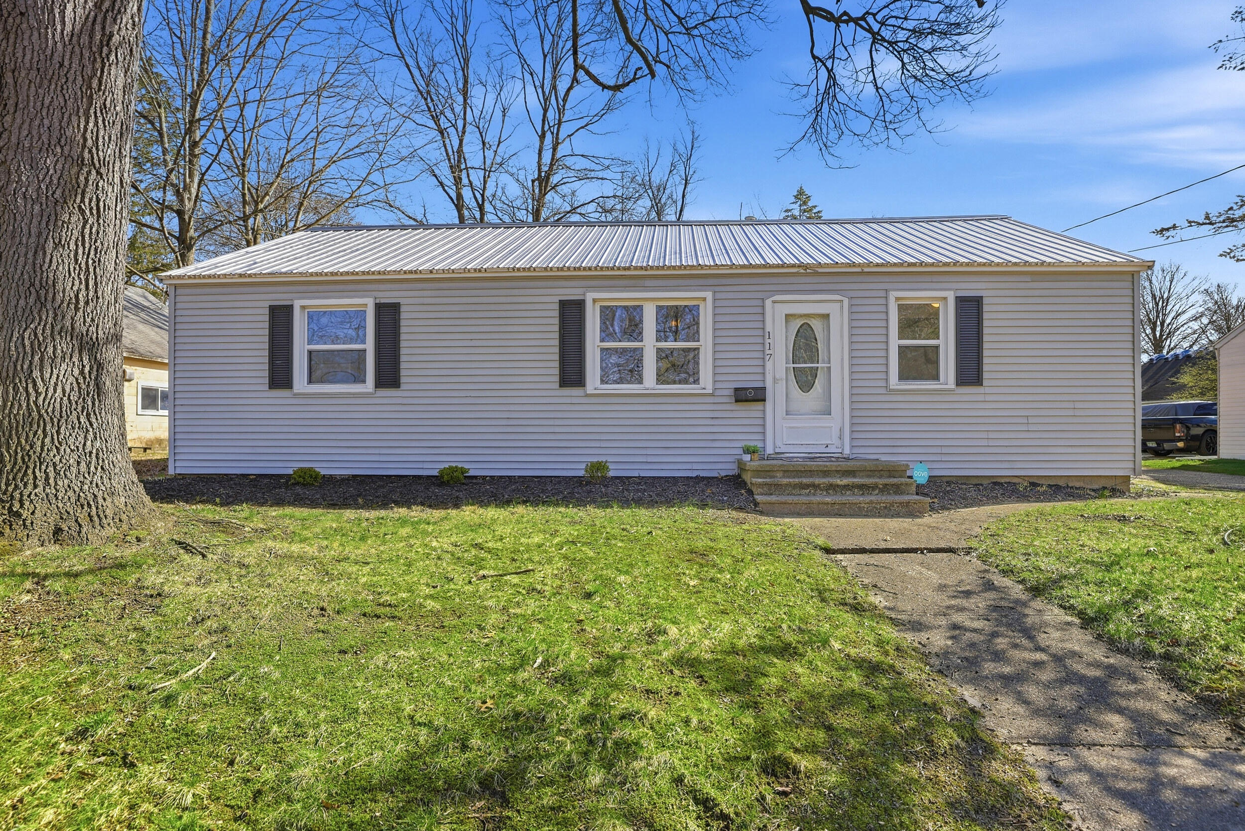 117 Robinson Street Allegan MI 49010