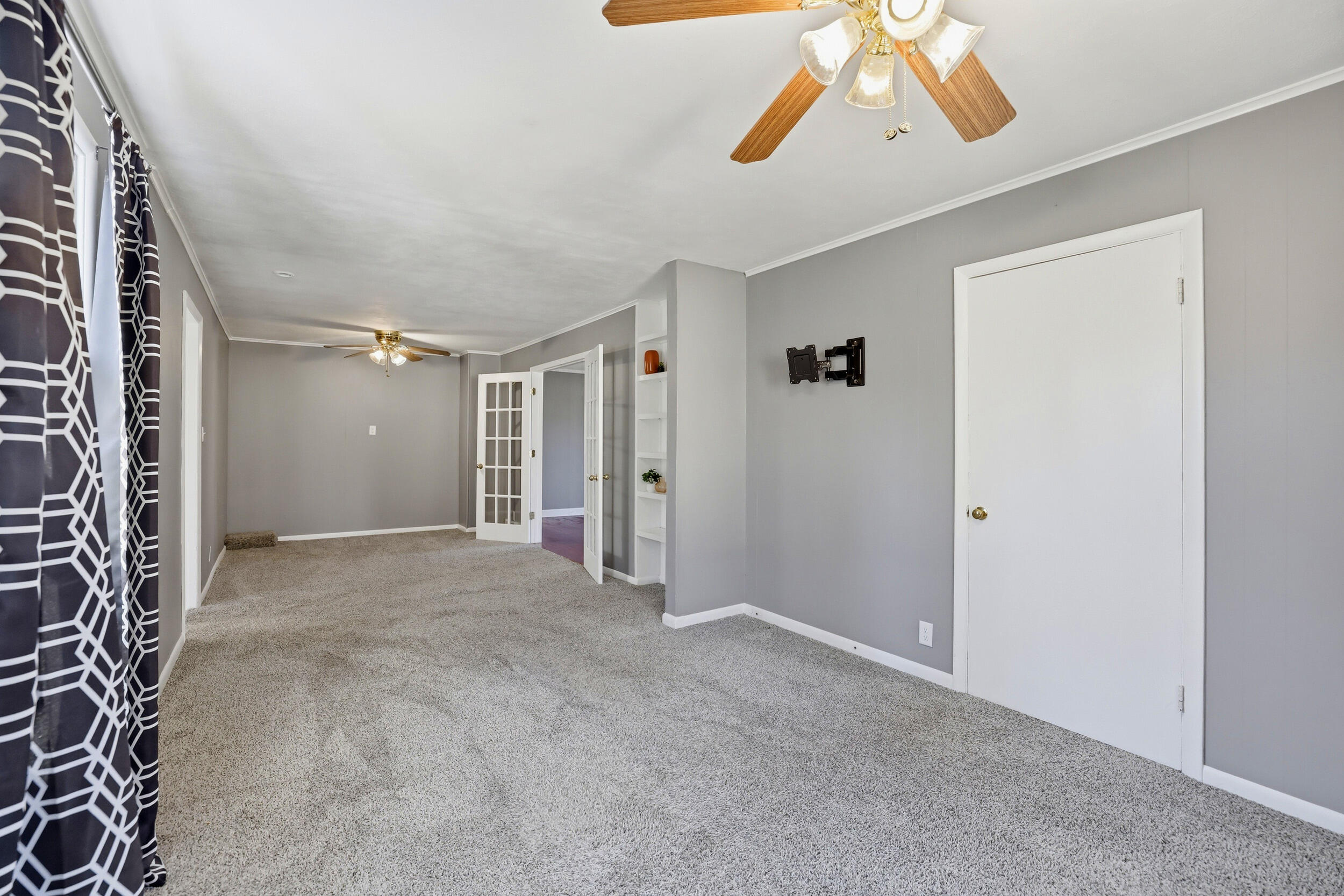 117 Robinson Street Allegan MI 49010
