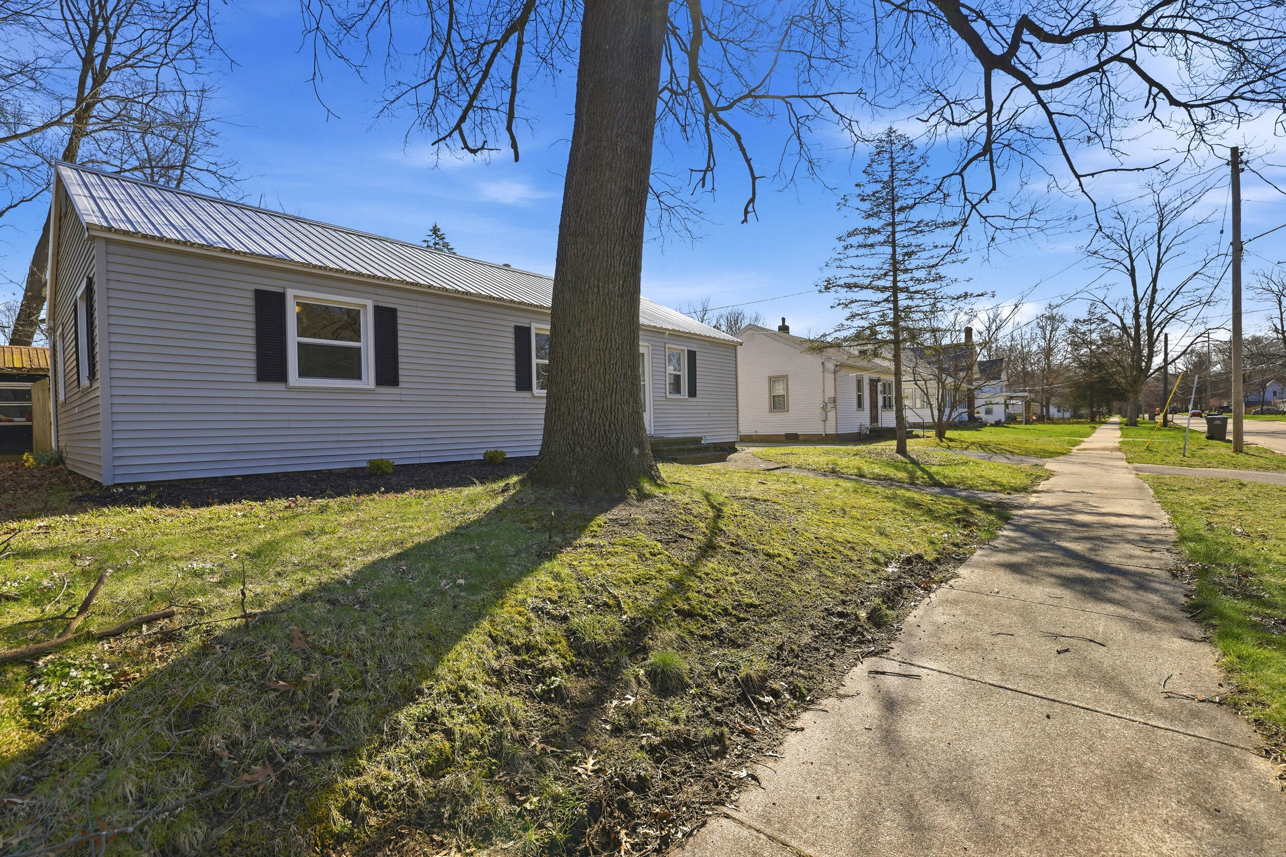 117 Robinson Street Allegan MI 49010