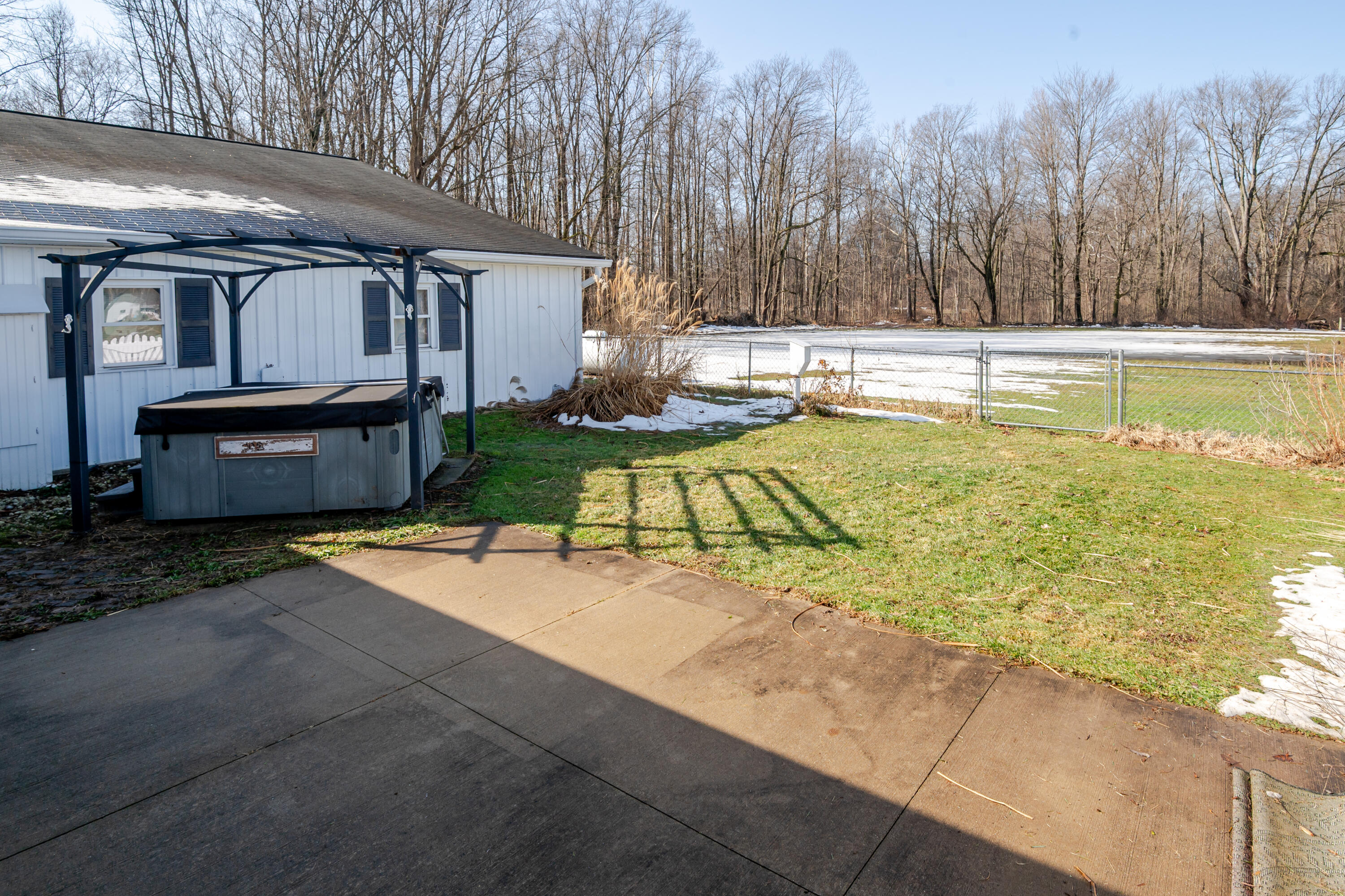 31643 Frost Street Dowagiac MI 49047