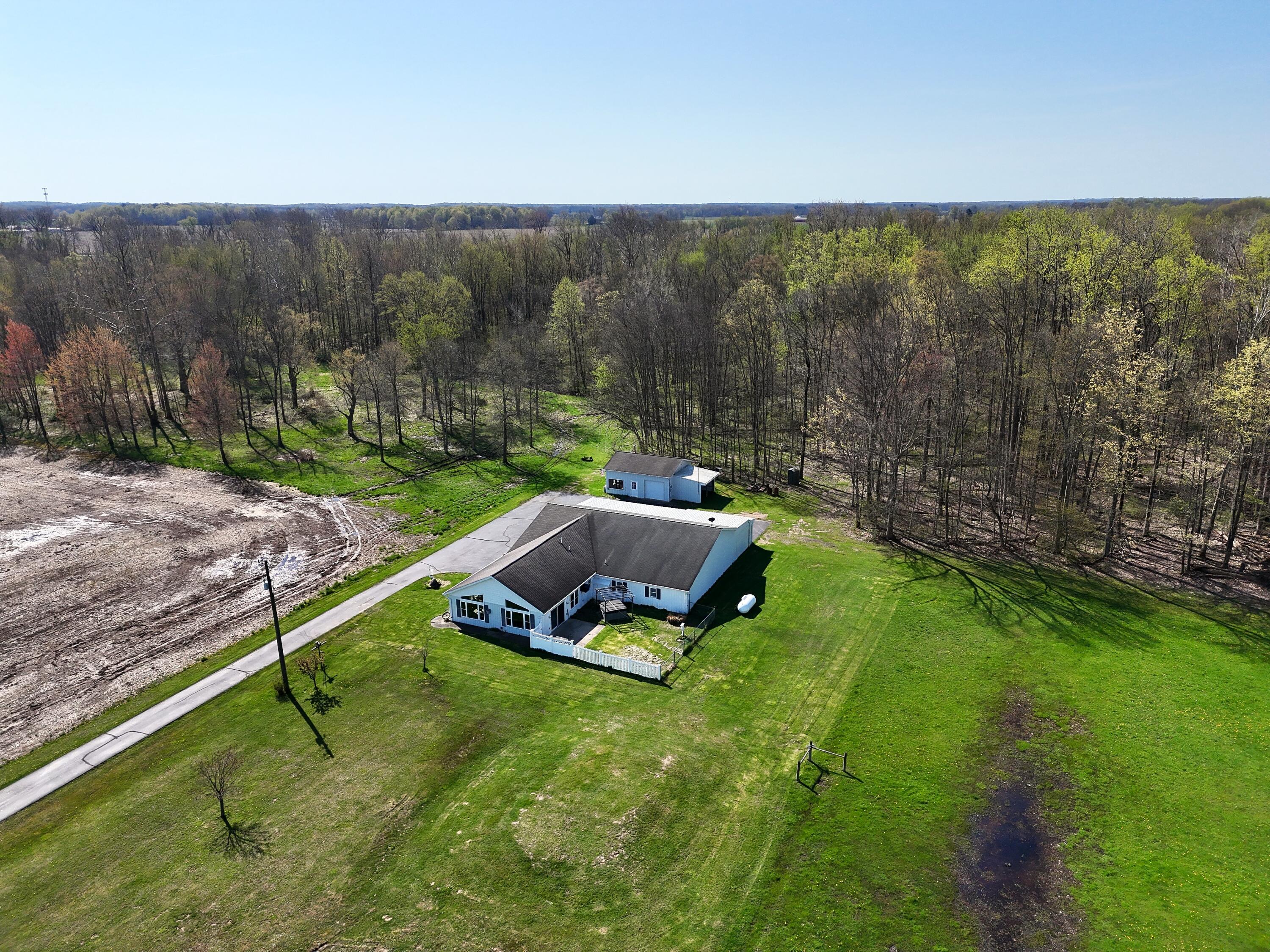 31643 Frost Street Dowagiac MI 49047