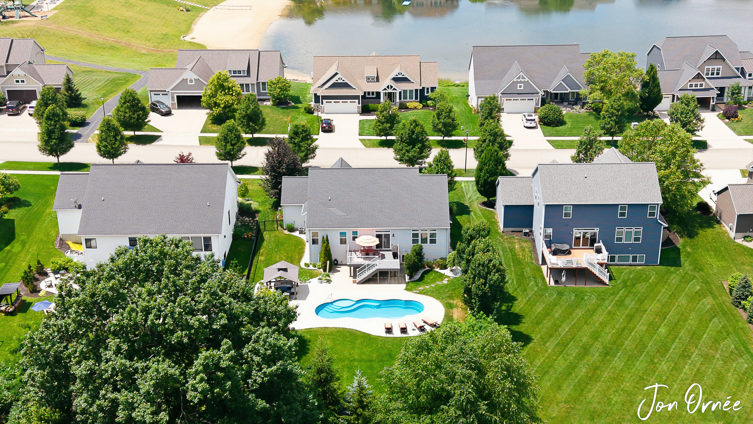 7250 Rosie Shores Drive SW Byron Center MI 49315