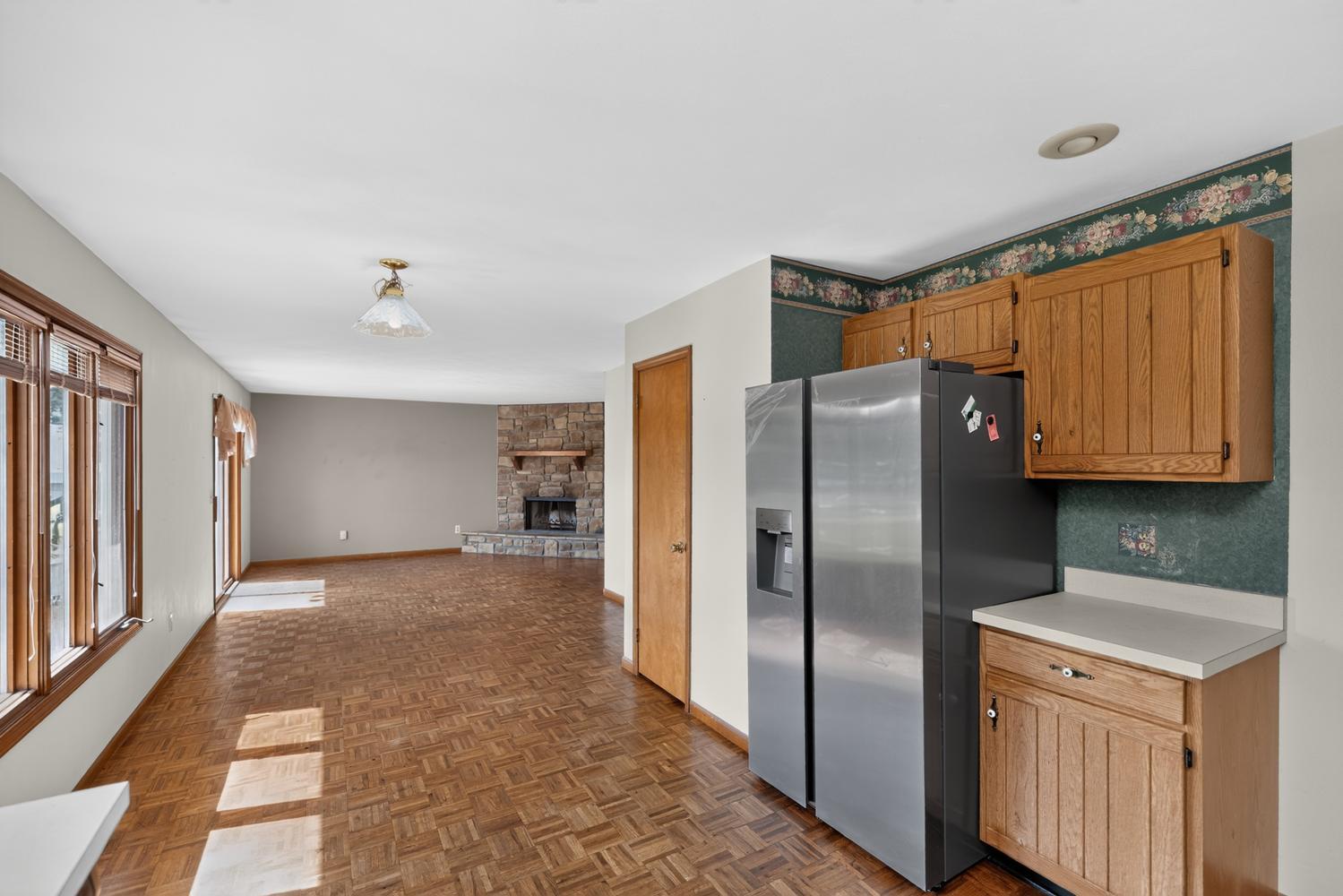 68441 N Channel Parkway Edwardsburg MI 49112