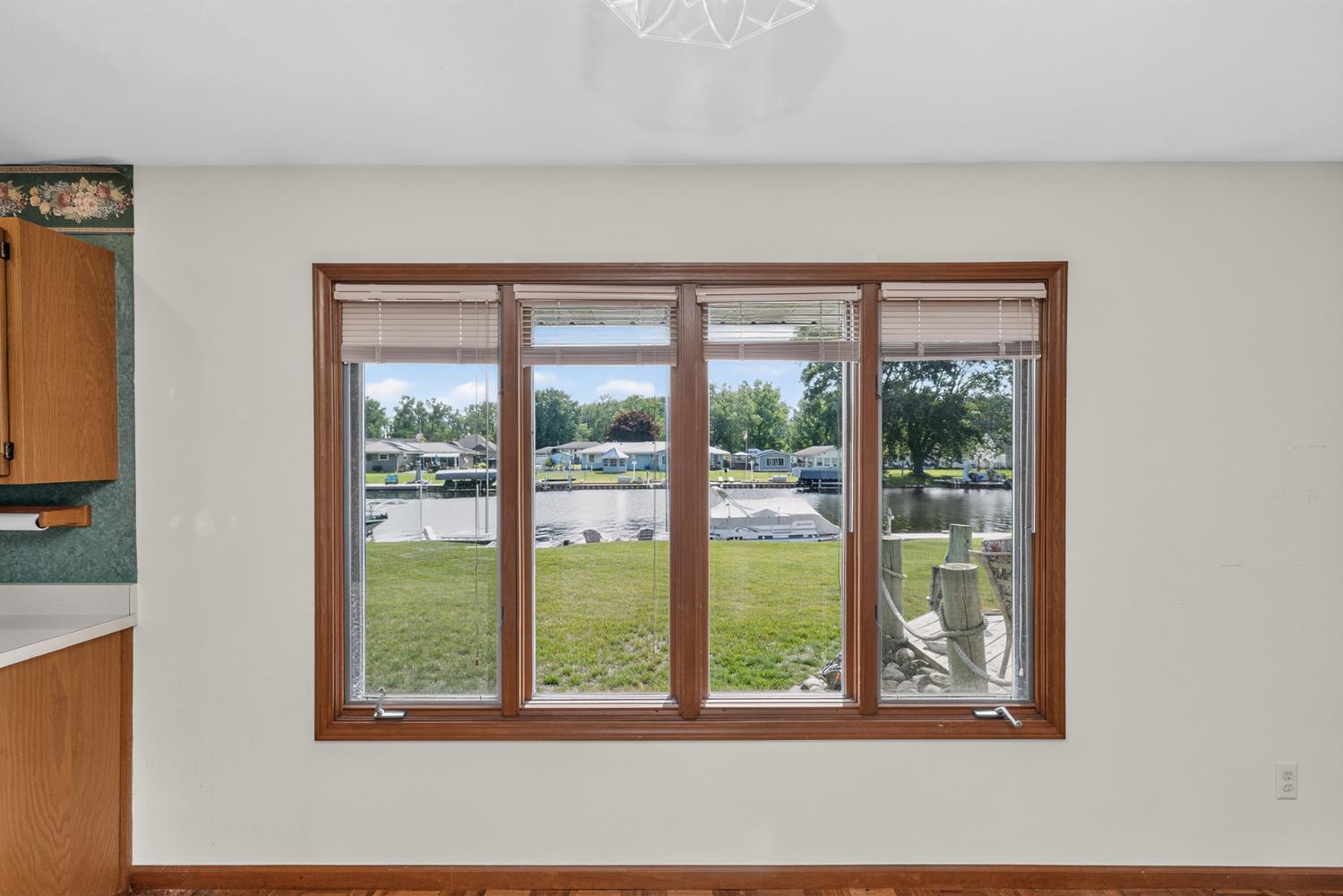 68441 N Channel Parkway Edwardsburg MI 49112