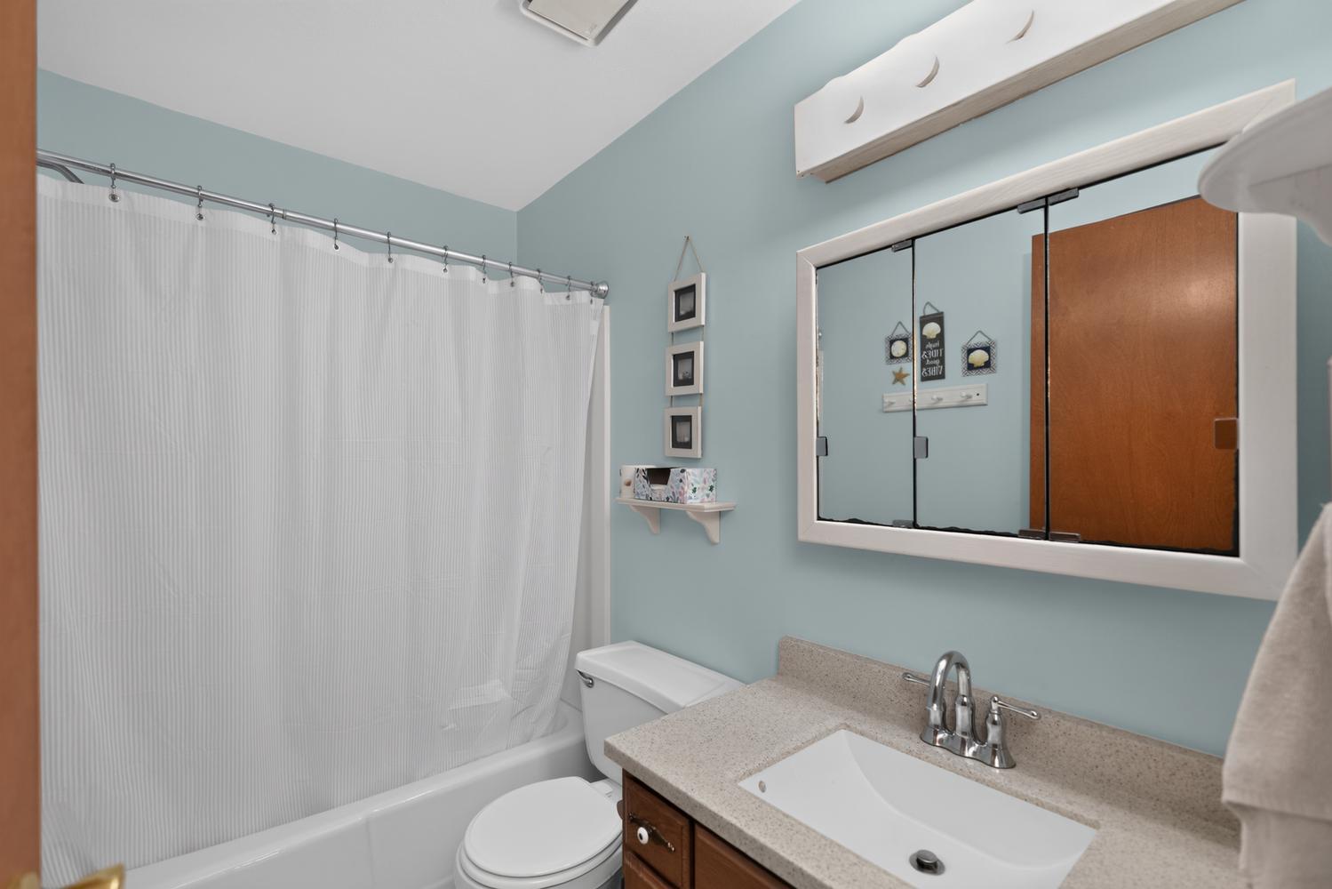 68441 N Channel Parkway Edwardsburg MI 49112